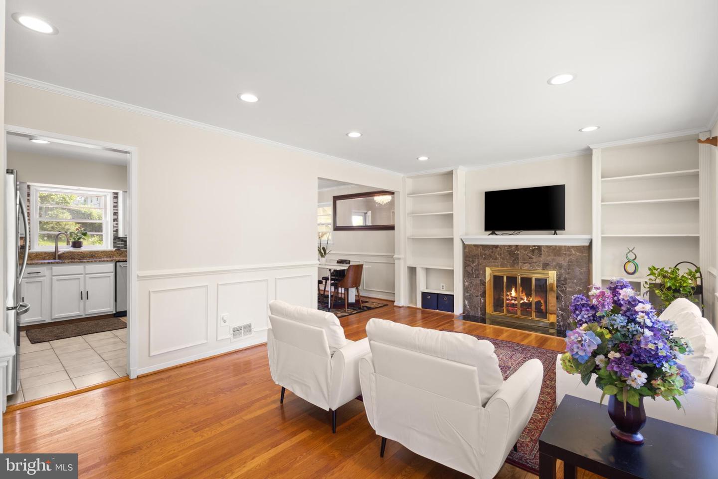 1811 WESTMORELAND ST, MCLEAN, Virginia 22101, 4 Bedrooms Bedrooms, 7 Rooms Rooms,3 BathroomsBathrooms,Residential,For sale,1811 WESTMORELAND ST,VAFX2262112 MLS # VAFX2262112