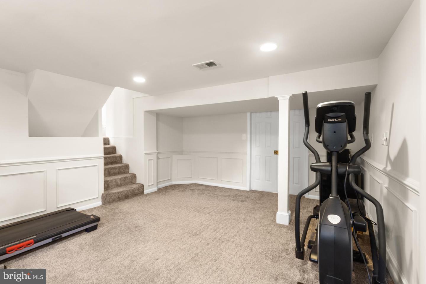 1811 WESTMORELAND ST, MCLEAN, Virginia 22101, 4 Bedrooms Bedrooms, 7 Rooms Rooms,3 BathroomsBathrooms,Residential,For sale,1811 WESTMORELAND ST,VAFX2262112 MLS # VAFX2262112