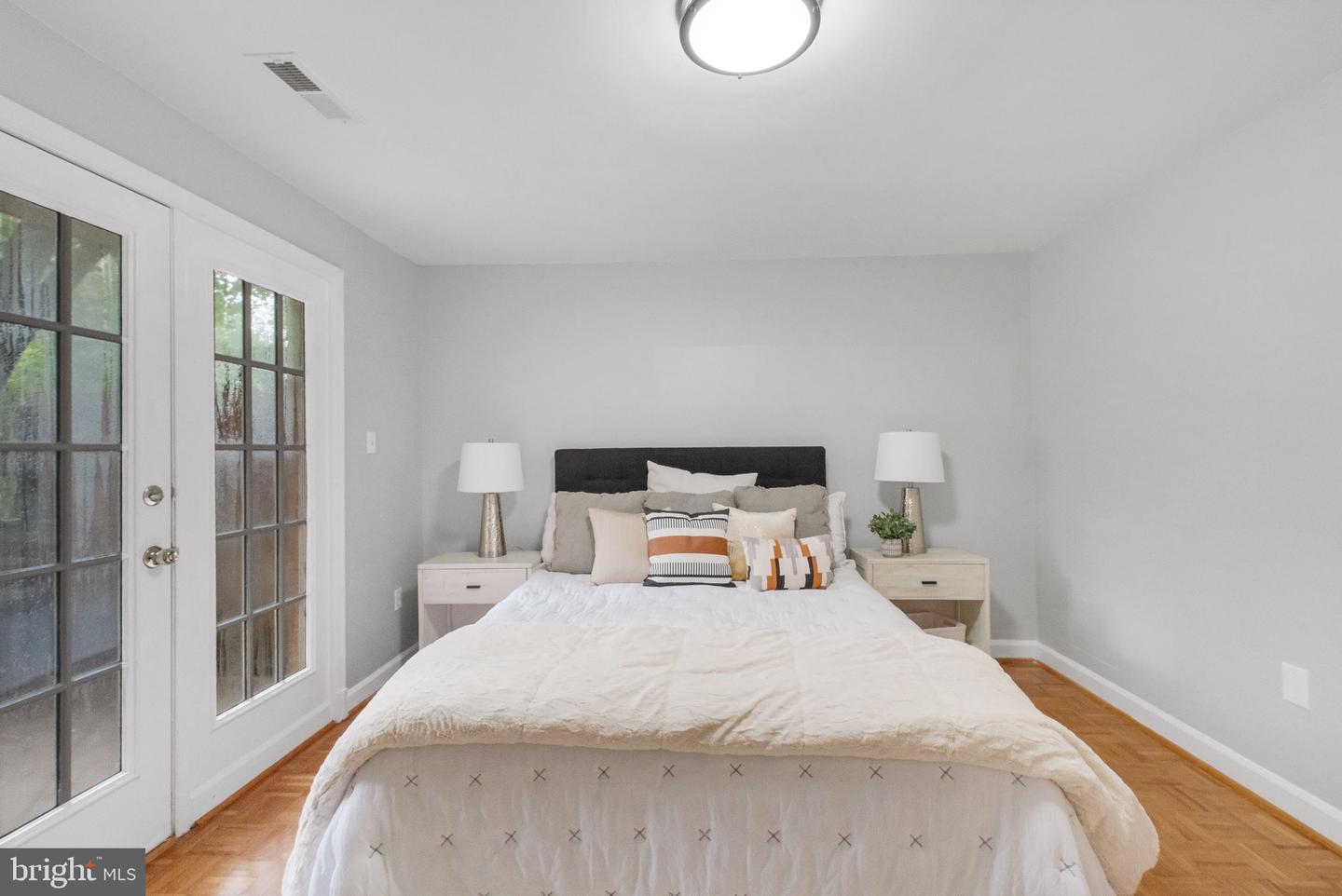 4617 1/2 MACARTHUR BLVD NW #A, WASHINGTON, District Of Columbia 20007, 1 Bedroom Bedrooms, ,1 BathroomBathrooms,Residential,For sale,4617 1/2 MACARTHUR BLVD NW #A,DCDC2215804 MLS # DCDC2215804