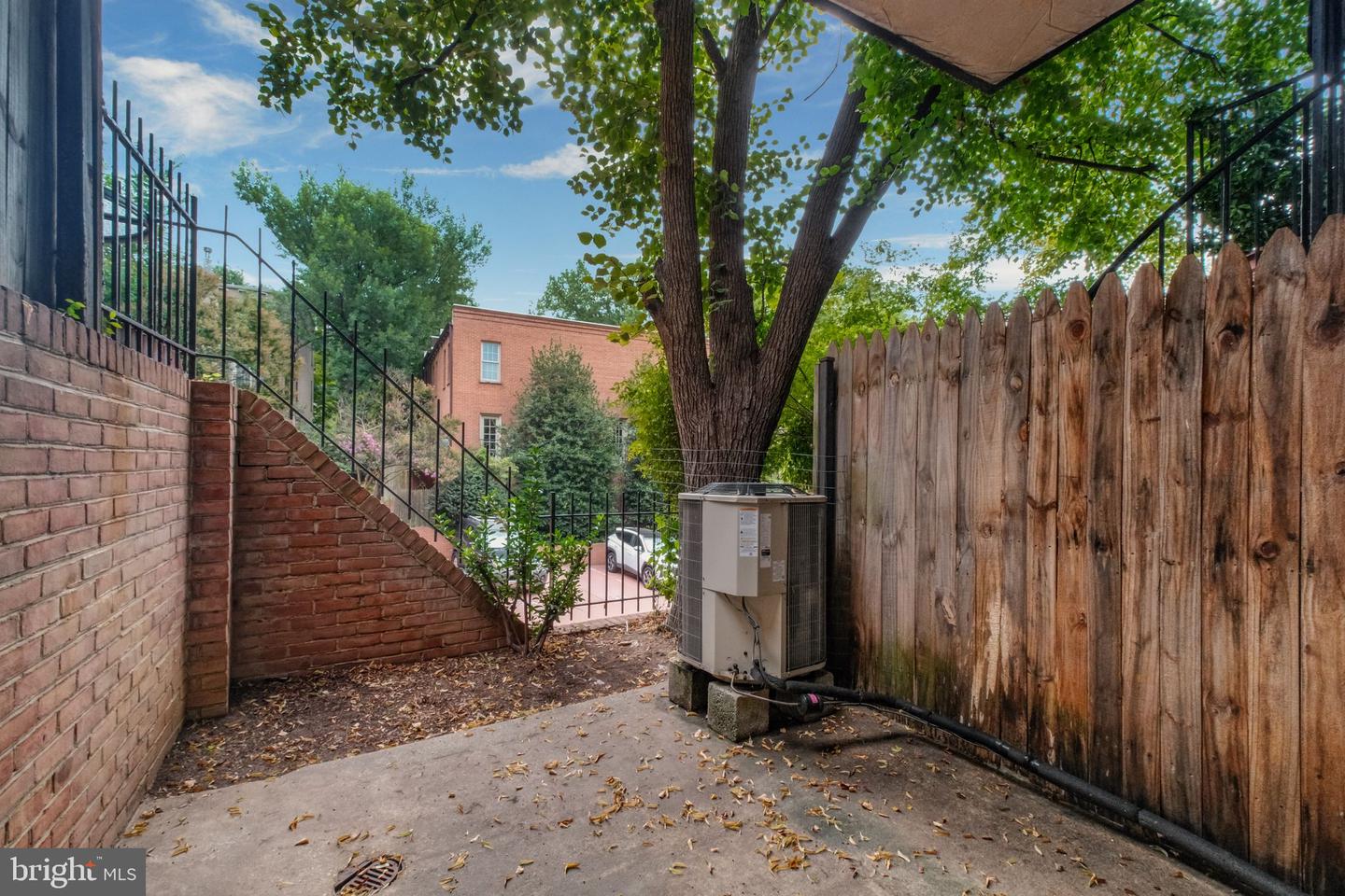4617 1/2 MACARTHUR BLVD NW #A, WASHINGTON, District Of Columbia 20007, 1 Bedroom Bedrooms, ,1 BathroomBathrooms,Residential,For sale,4617 1/2 MACARTHUR BLVD NW #A,DCDC2215804 MLS # DCDC2215804
