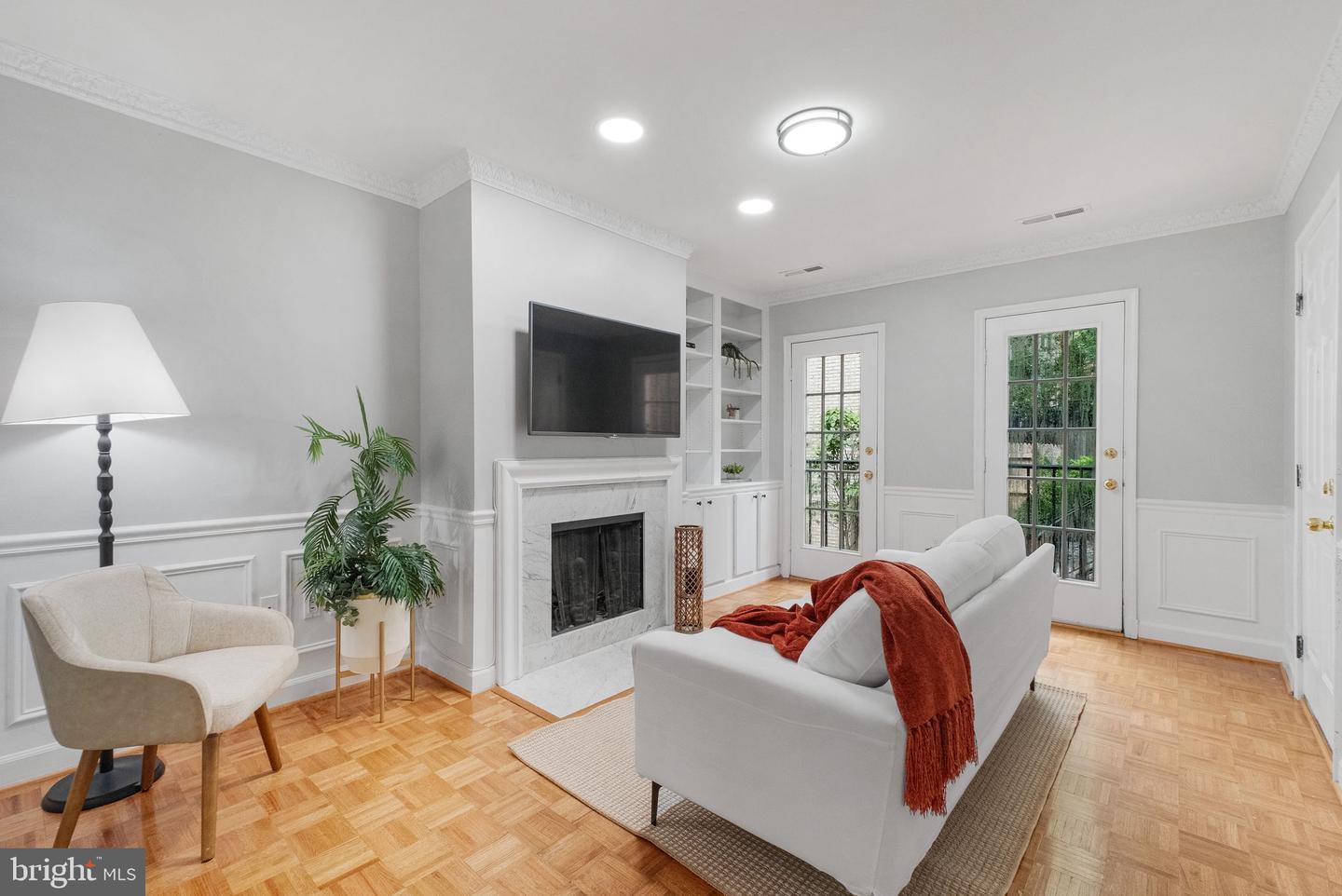 4617 1/2 MACARTHUR BLVD NW #A, WASHINGTON, District Of Columbia 20007, 1 Bedroom Bedrooms, ,1 BathroomBathrooms,Residential,For sale,4617 1/2 MACARTHUR BLVD NW #A,DCDC2215804 MLS # DCDC2215804