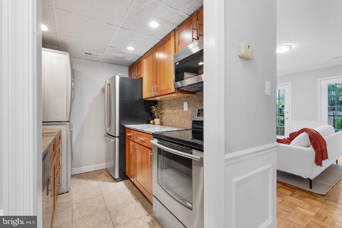 4617 1/2 MACARTHUR BLVD NW #A, WASHINGTON, District Of Columbia 20007, 1 Bedroom Bedrooms, ,1 BathroomBathrooms,Residential,For sale,4617 1/2 MACARTHUR BLVD NW #A,DCDC2215804 MLS # DCDC2215804