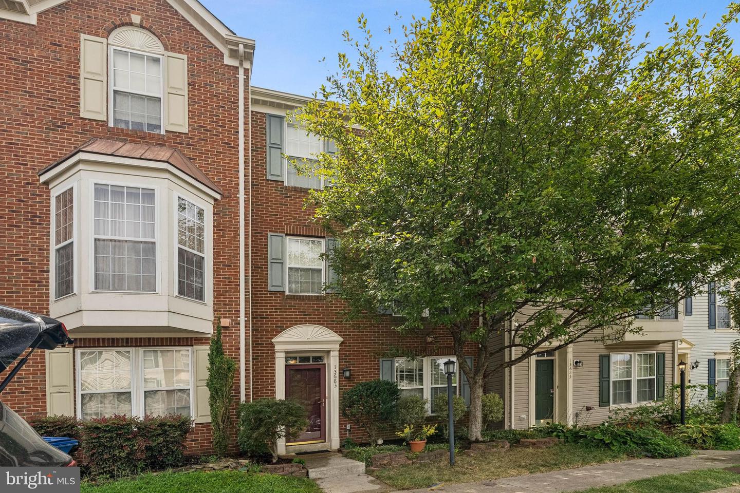 13683 SAINT JOHNS WOOD PL, HERNDON, Virginia 20171, 4 Bedrooms Bedrooms, ,3 BathroomsBathrooms,Residential,For sale,13683 SAINT JOHNS WOOD PL,VAFX2262084 MLS # VAFX2262084