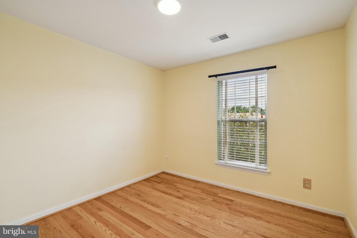 13683 SAINT JOHNS WOOD PL, HERNDON, Virginia 20171, 4 Bedrooms Bedrooms, ,3 BathroomsBathrooms,Residential,For sale,13683 SAINT JOHNS WOOD PL,VAFX2262084 MLS # VAFX2262084