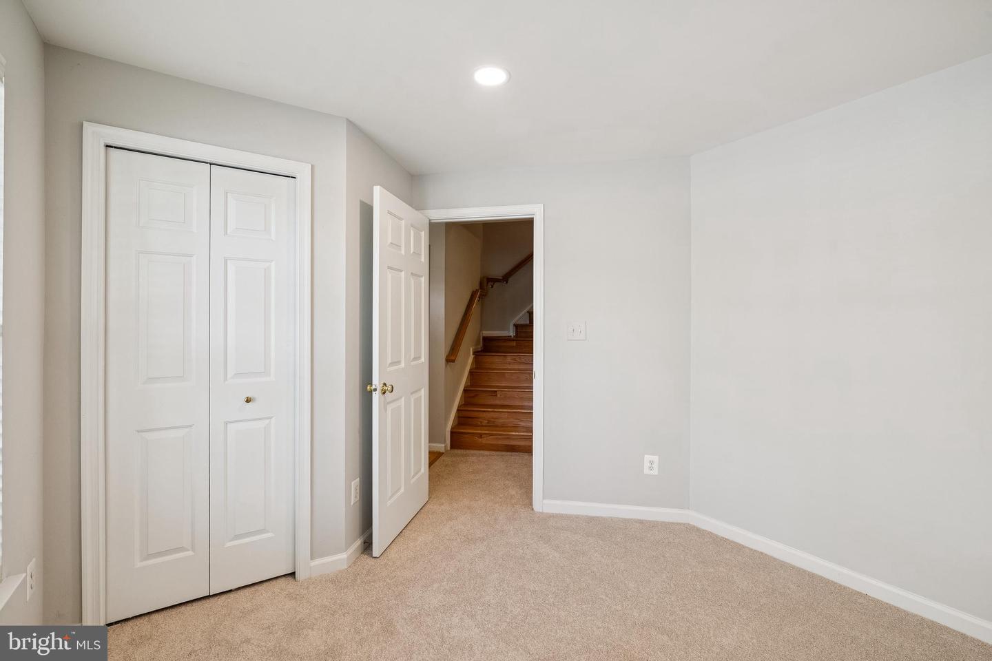 13683 SAINT JOHNS WOOD PL, HERNDON, Virginia 20171, 4 Bedrooms Bedrooms, ,3 BathroomsBathrooms,Residential,For sale,13683 SAINT JOHNS WOOD PL,VAFX2262084 MLS # VAFX2262084