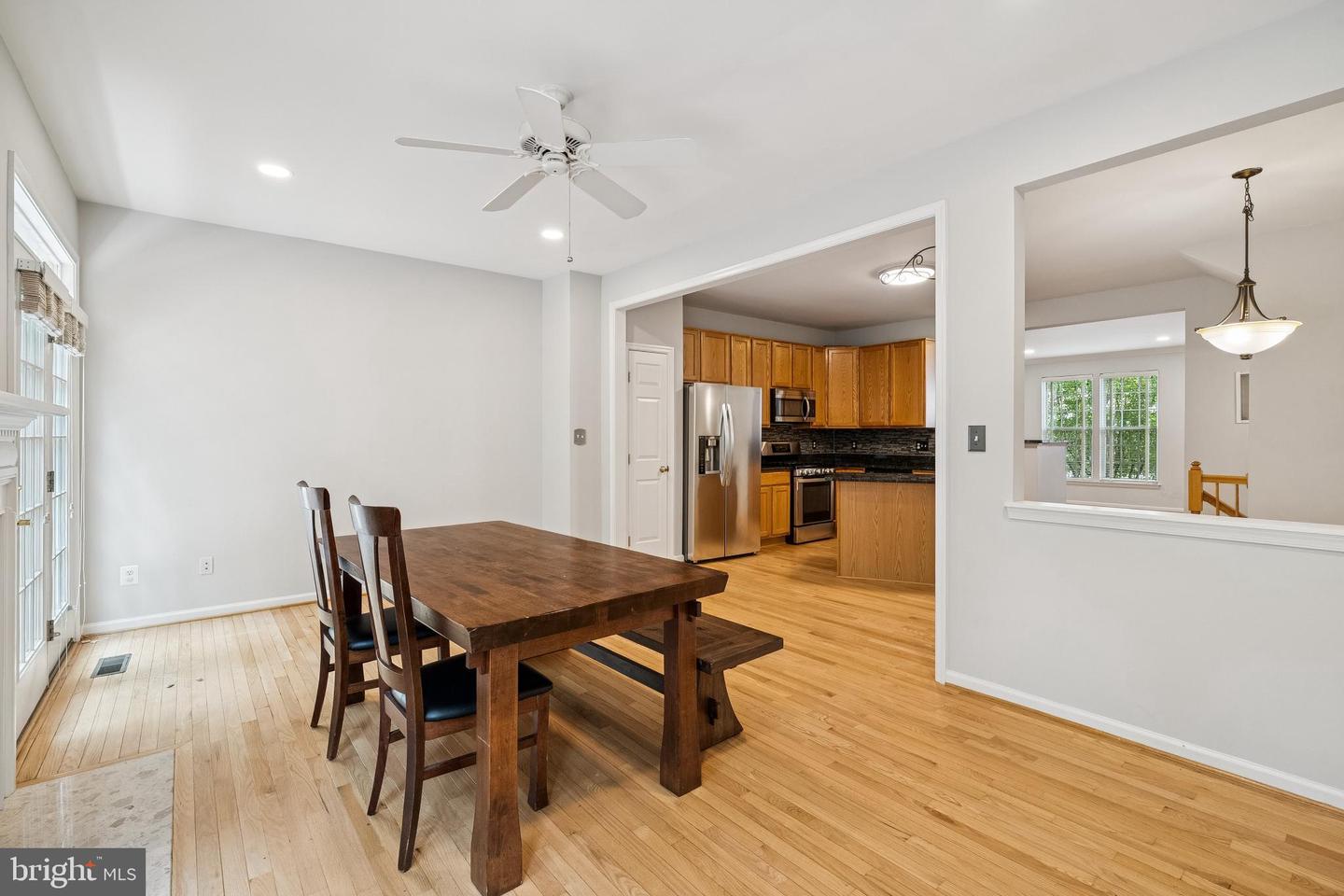 13683 SAINT JOHNS WOOD PL, HERNDON, Virginia 20171, 4 Bedrooms Bedrooms, ,3 BathroomsBathrooms,Residential,For sale,13683 SAINT JOHNS WOOD PL,VAFX2262084 MLS # VAFX2262084
