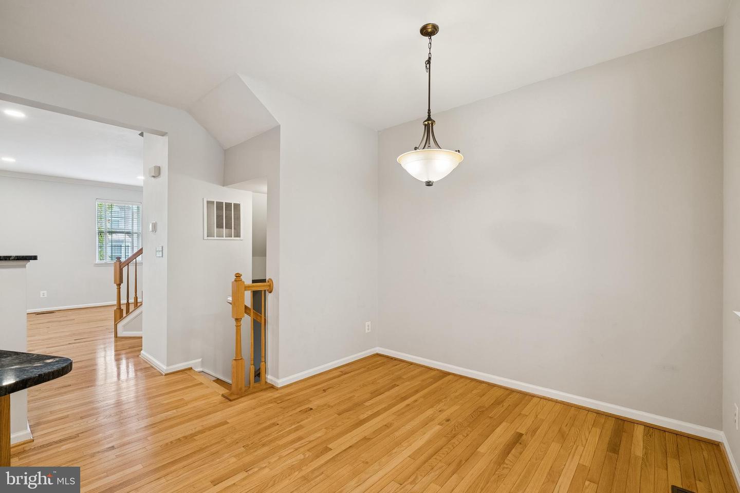 13683 SAINT JOHNS WOOD PL, HERNDON, Virginia 20171, 4 Bedrooms Bedrooms, ,3 BathroomsBathrooms,Residential,For sale,13683 SAINT JOHNS WOOD PL,VAFX2262084 MLS # VAFX2262084