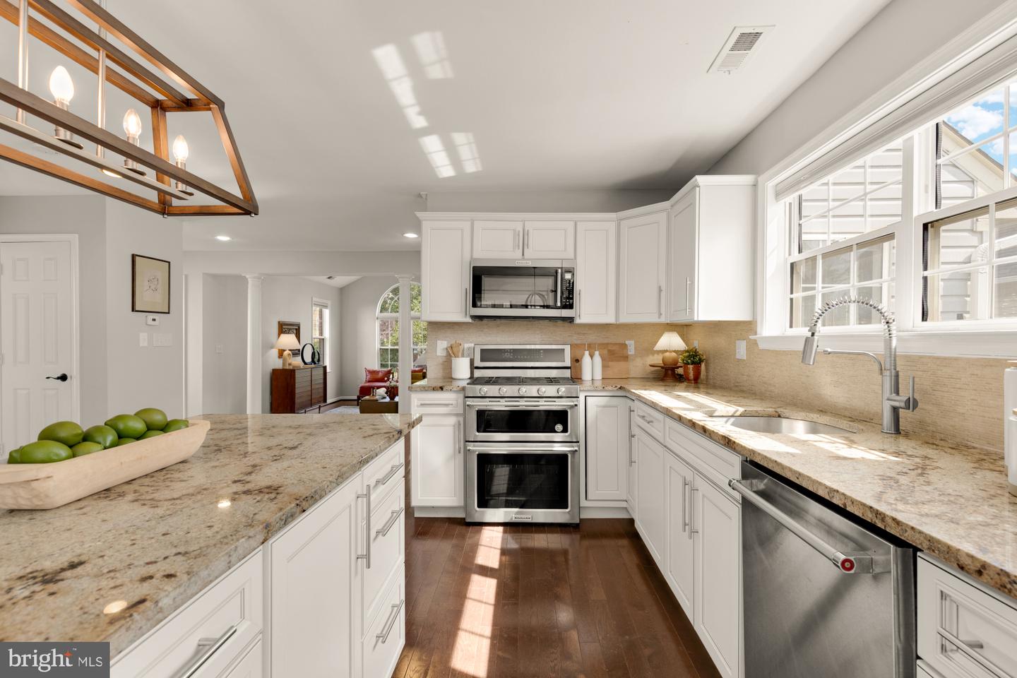 1725 DOUGLAS ST NE, WASHINGTON, District Of Columbia 20018, 3 Bedrooms Bedrooms, ,3 BathroomsBathrooms,Residential,For sale,1725 DOUGLAS ST NE,DCDC2215784 MLS # DCDC2215784