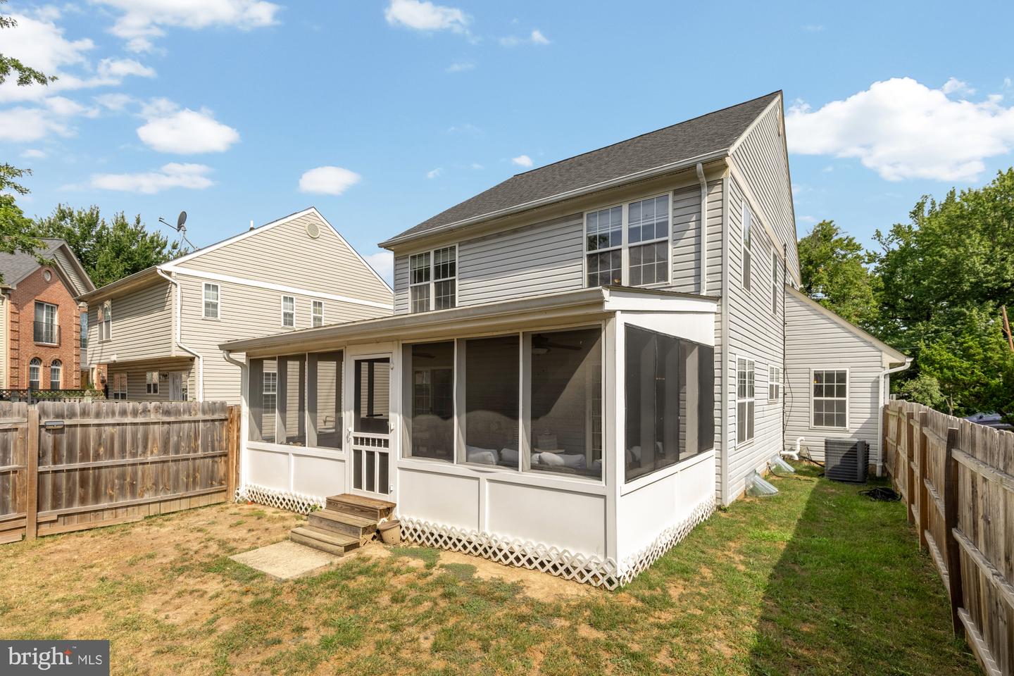 1725 DOUGLAS ST NE, WASHINGTON, District Of Columbia 20018, 3 Bedrooms Bedrooms, ,3 BathroomsBathrooms,Residential,For sale,1725 DOUGLAS ST NE,DCDC2215784 MLS # DCDC2215784