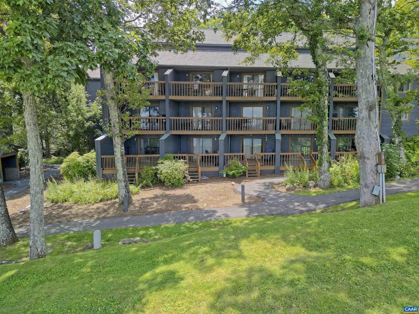 233 TIMBERS CONDOS, WINTERGREEN RESORT, Virginia 22967, 1 Bedroom Bedrooms, ,1 BathroomBathrooms,Residential,For sale,233 TIMBERS CONDOS,668009 MLS # 668009