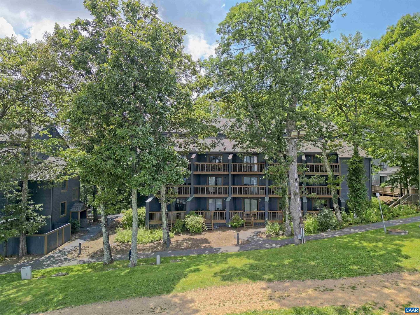 233 TIMBERS CONDOS, WINTERGREEN RESORT, Virginia 22967, 1 Bedroom Bedrooms, ,1 BathroomBathrooms,Residential,For sale,233 TIMBERS CONDOS,668009 MLS # 668009
