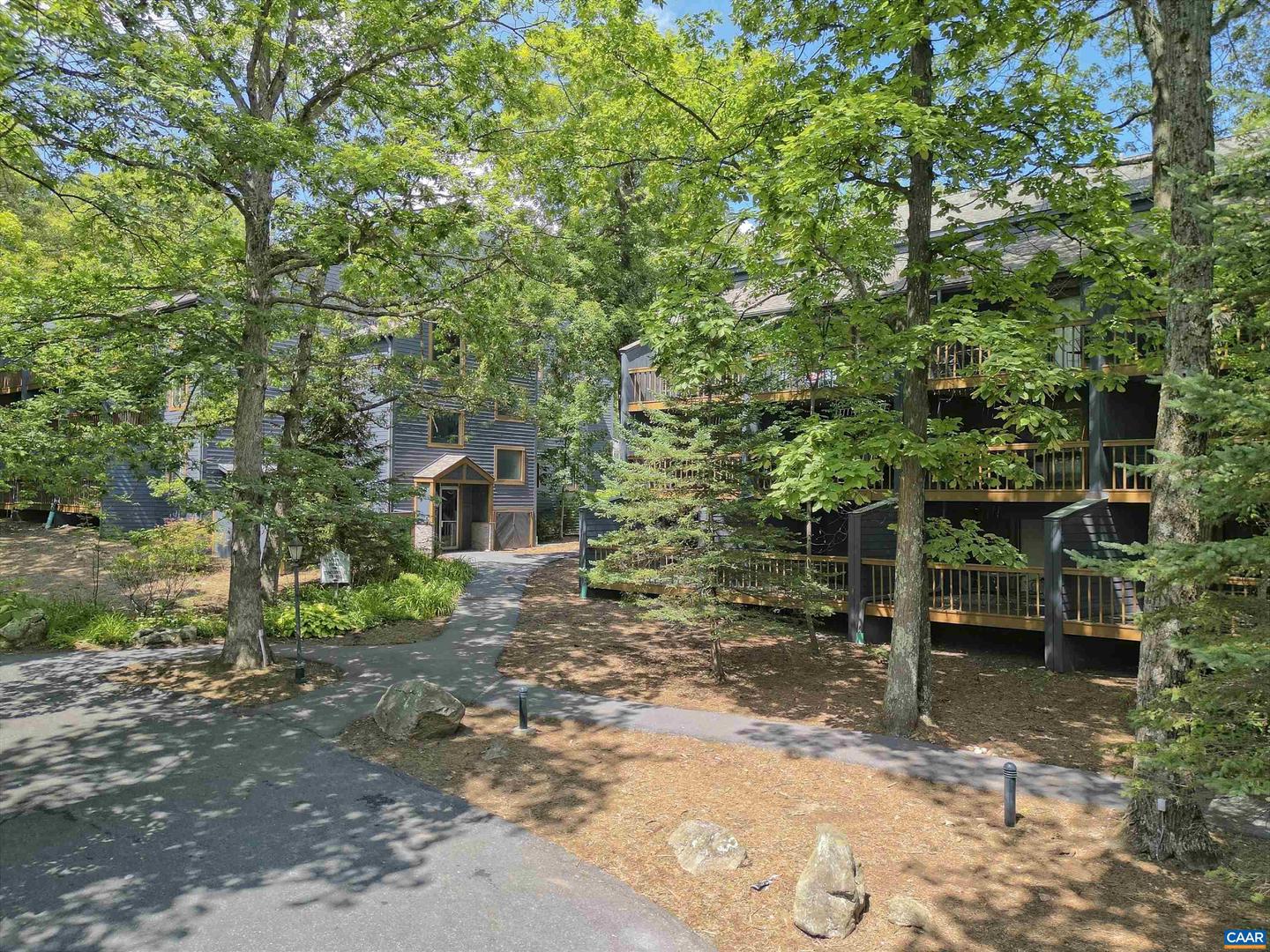 233 TIMBERS CONDOS, WINTERGREEN RESORT, Virginia 22967, 1 Bedroom Bedrooms, ,1 BathroomBathrooms,Residential,For sale,233 TIMBERS CONDOS,668009 MLS # 668009