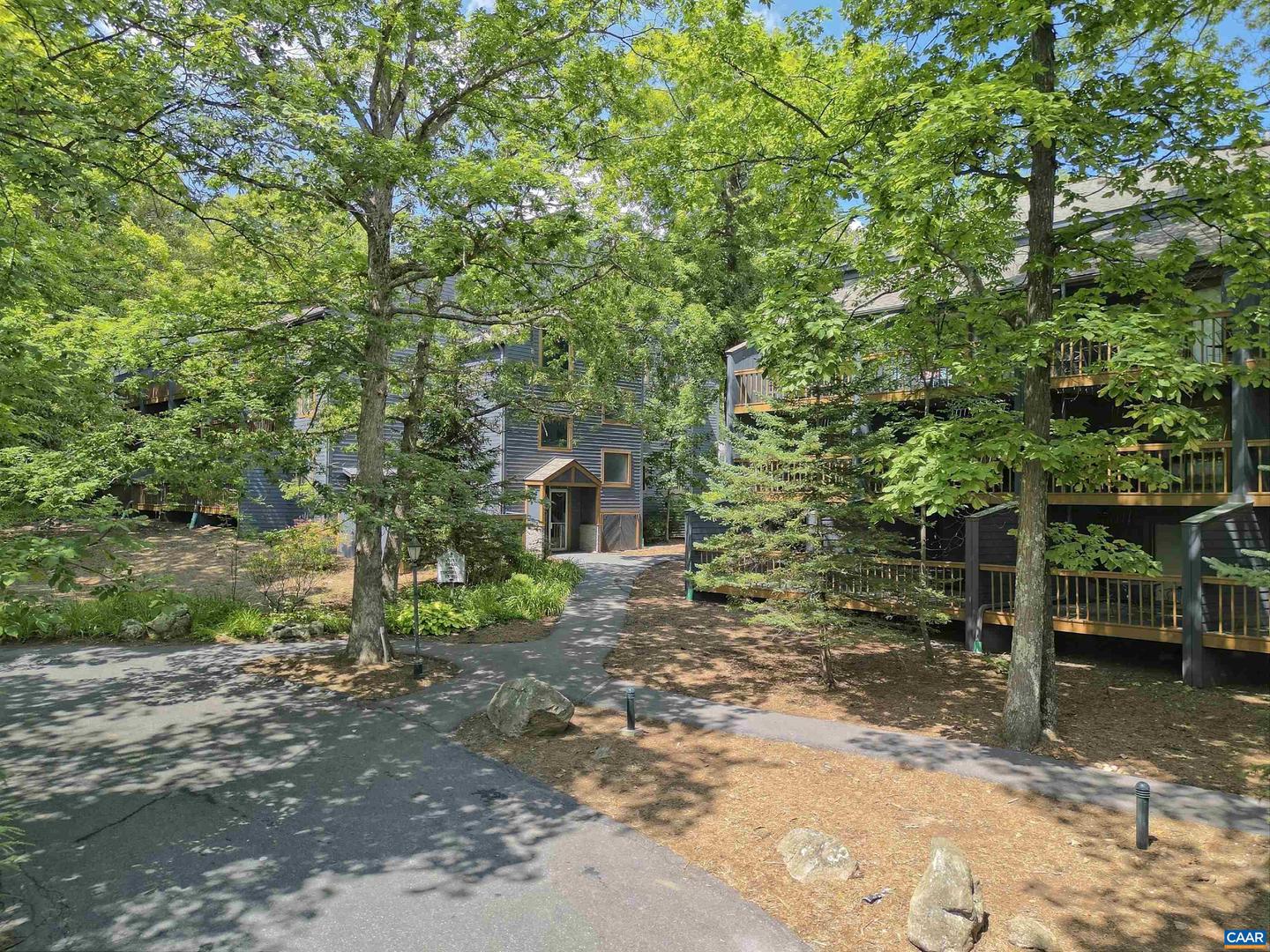 233 TIMBERS CONDOS, WINTERGREEN RESORT, Virginia 22967, 1 Bedroom Bedrooms, ,1 BathroomBathrooms,Residential,For sale,233 TIMBERS CONDOS,668009 MLS # 668009