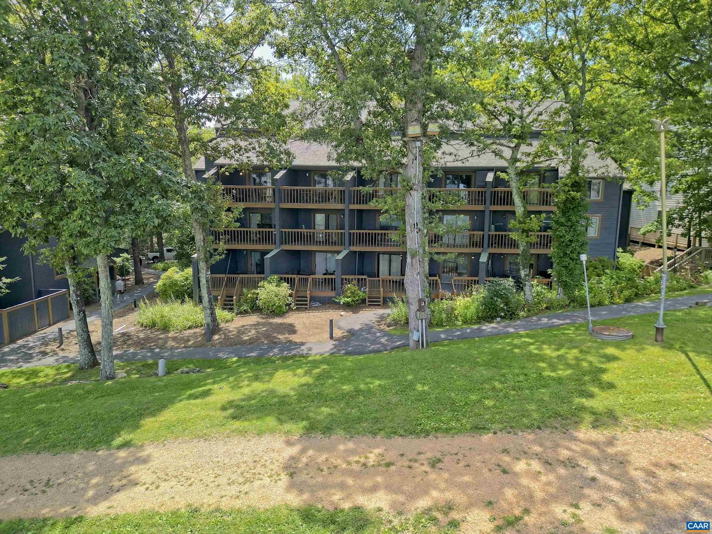 233 TIMBERS CONDOS, WINTERGREEN RESORT, Virginia 22967, 1 Bedroom Bedrooms, ,1 BathroomBathrooms,Residential,For sale,233 TIMBERS CONDOS,668009 MLS # 668009