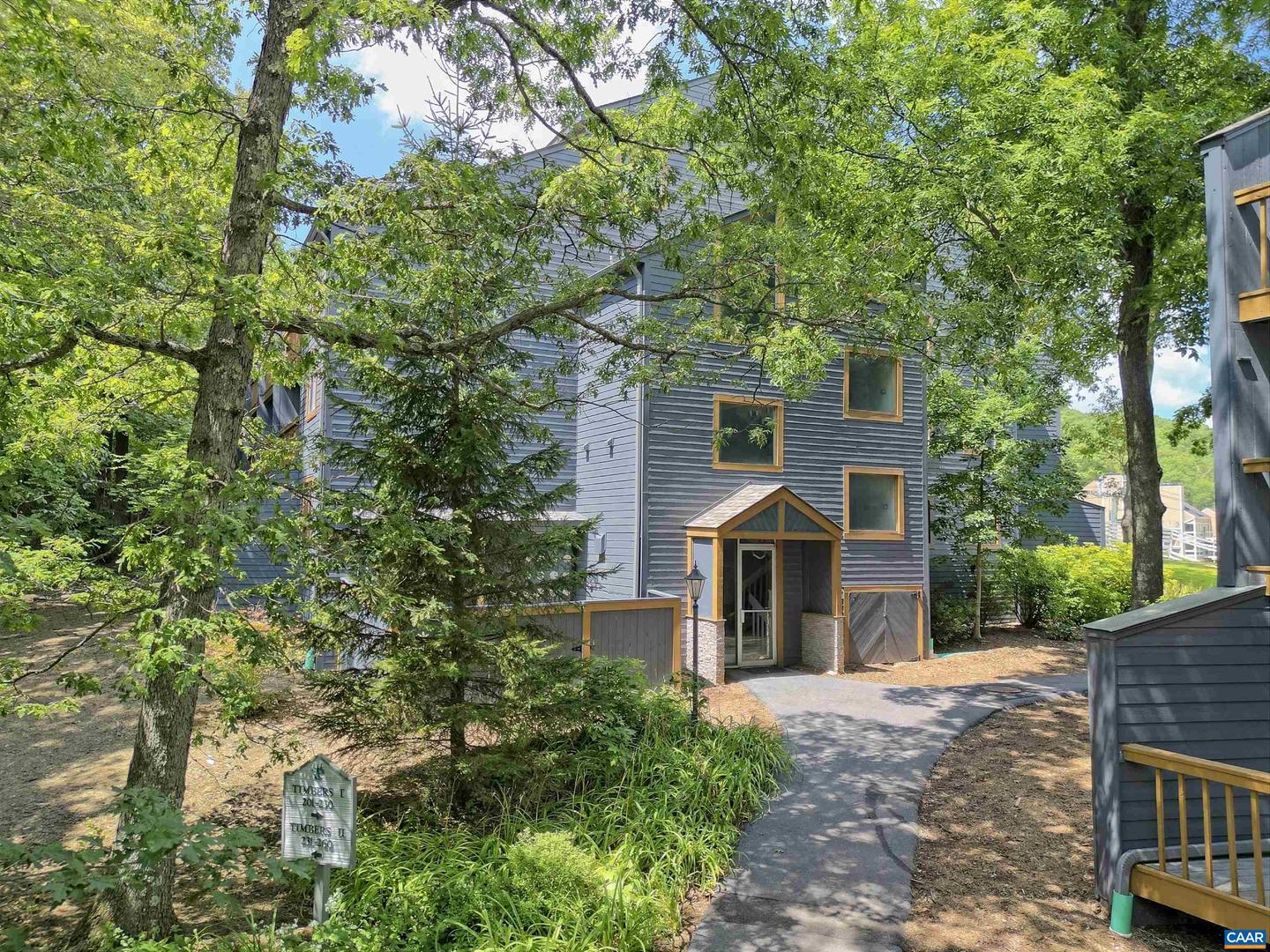 233 TIMBERS CONDOS, WINTERGREEN RESORT, Virginia 22967, 1 Bedroom Bedrooms, ,1 BathroomBathrooms,Residential,For sale,233 TIMBERS CONDOS,668009 MLS # 668009