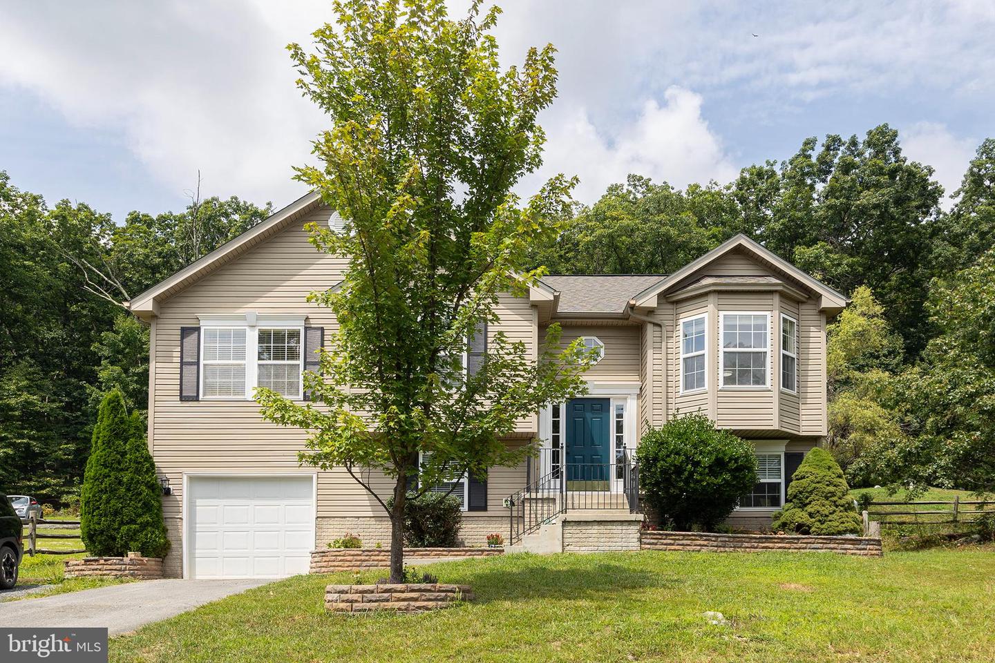 102 ELK, WINCHESTER, Virginia 22602, 4 Bedrooms Bedrooms, ,3 BathroomsBathrooms,Residential,For sale,102 ELK,VAFV2036242 MLS # VAFV2036242
