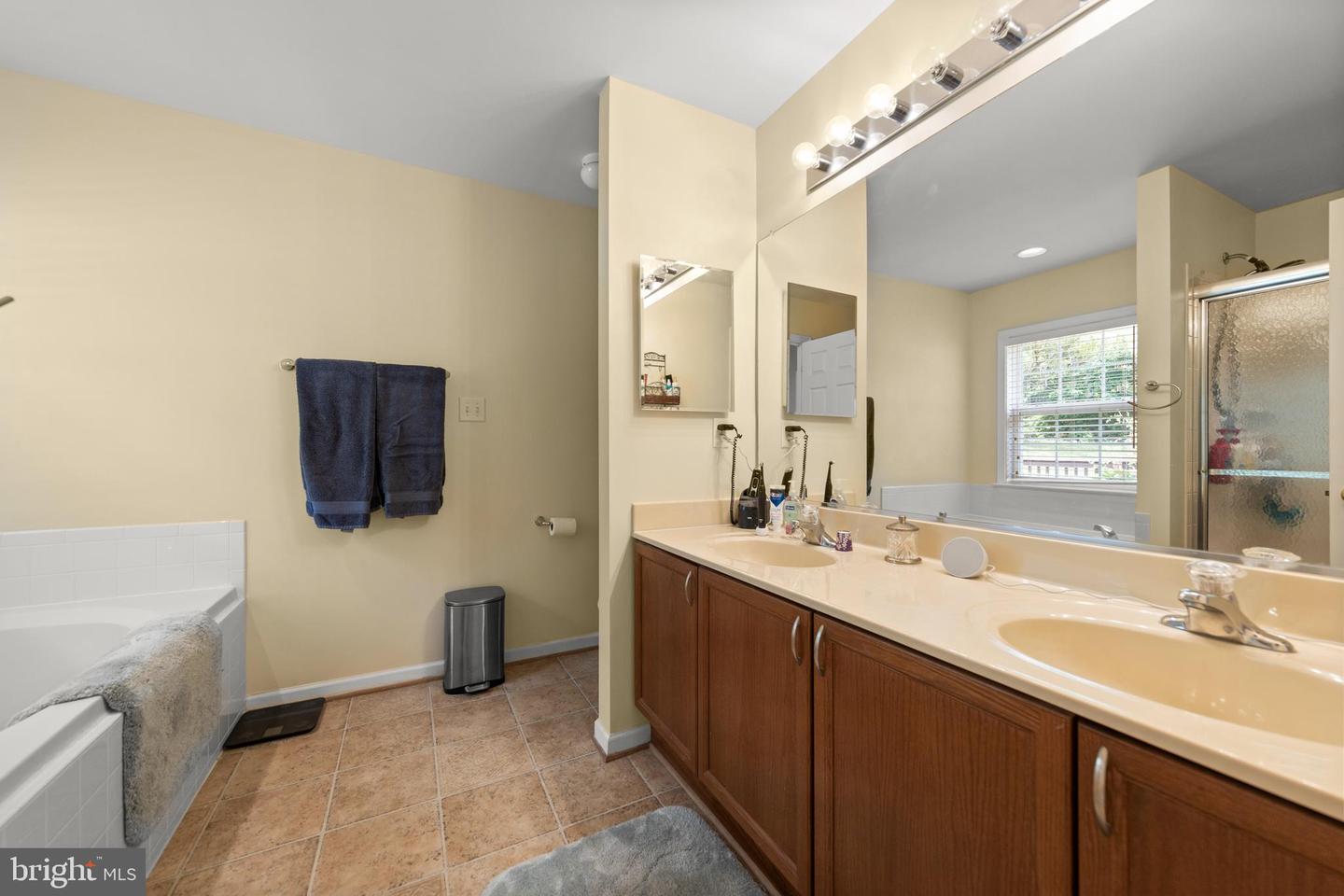 102 ELK, WINCHESTER, Virginia 22602, 4 Bedrooms Bedrooms, ,3 BathroomsBathrooms,Residential,For sale,102 ELK,VAFV2036242 MLS # VAFV2036242