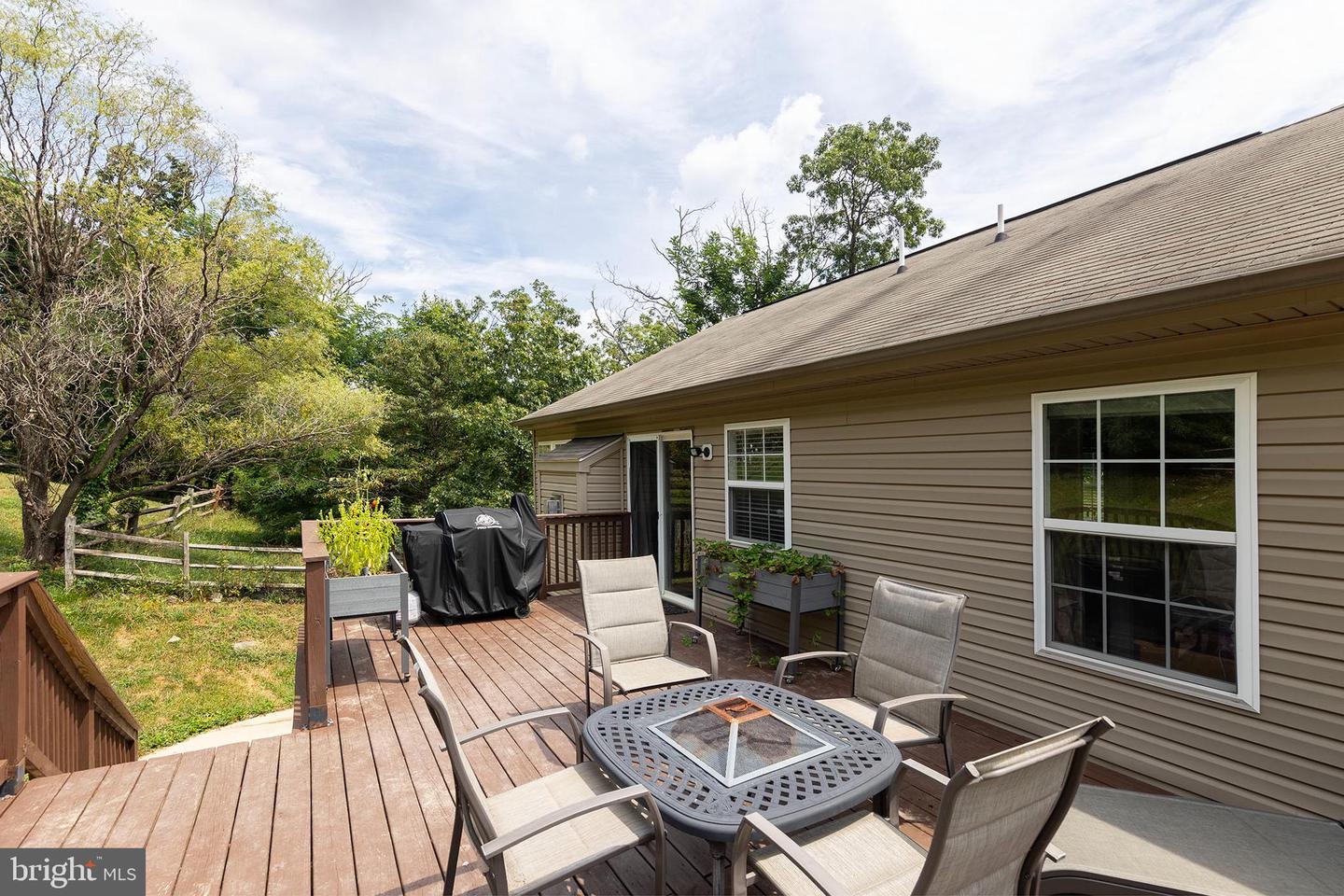 102 ELK, WINCHESTER, Virginia 22602, 4 Bedrooms Bedrooms, ,3 BathroomsBathrooms,Residential,For sale,102 ELK,VAFV2036242 MLS # VAFV2036242