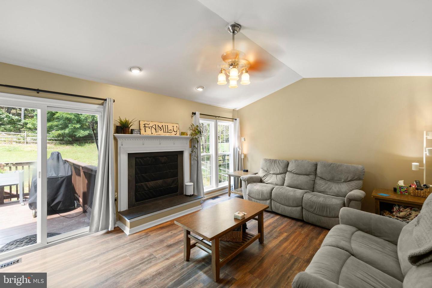 102 ELK, WINCHESTER, Virginia 22602, 4 Bedrooms Bedrooms, ,3 BathroomsBathrooms,Residential,For sale,102 ELK,VAFV2036242 MLS # VAFV2036242