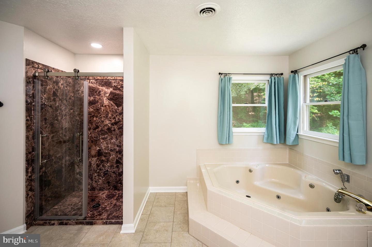 104 DENT RD, STAFFORD, Virginia 22554, 5 Bedrooms Bedrooms, ,2 BathroomsBathrooms,Residential,For sale,104 DENT RD,VAST2041948 MLS # VAST2041948