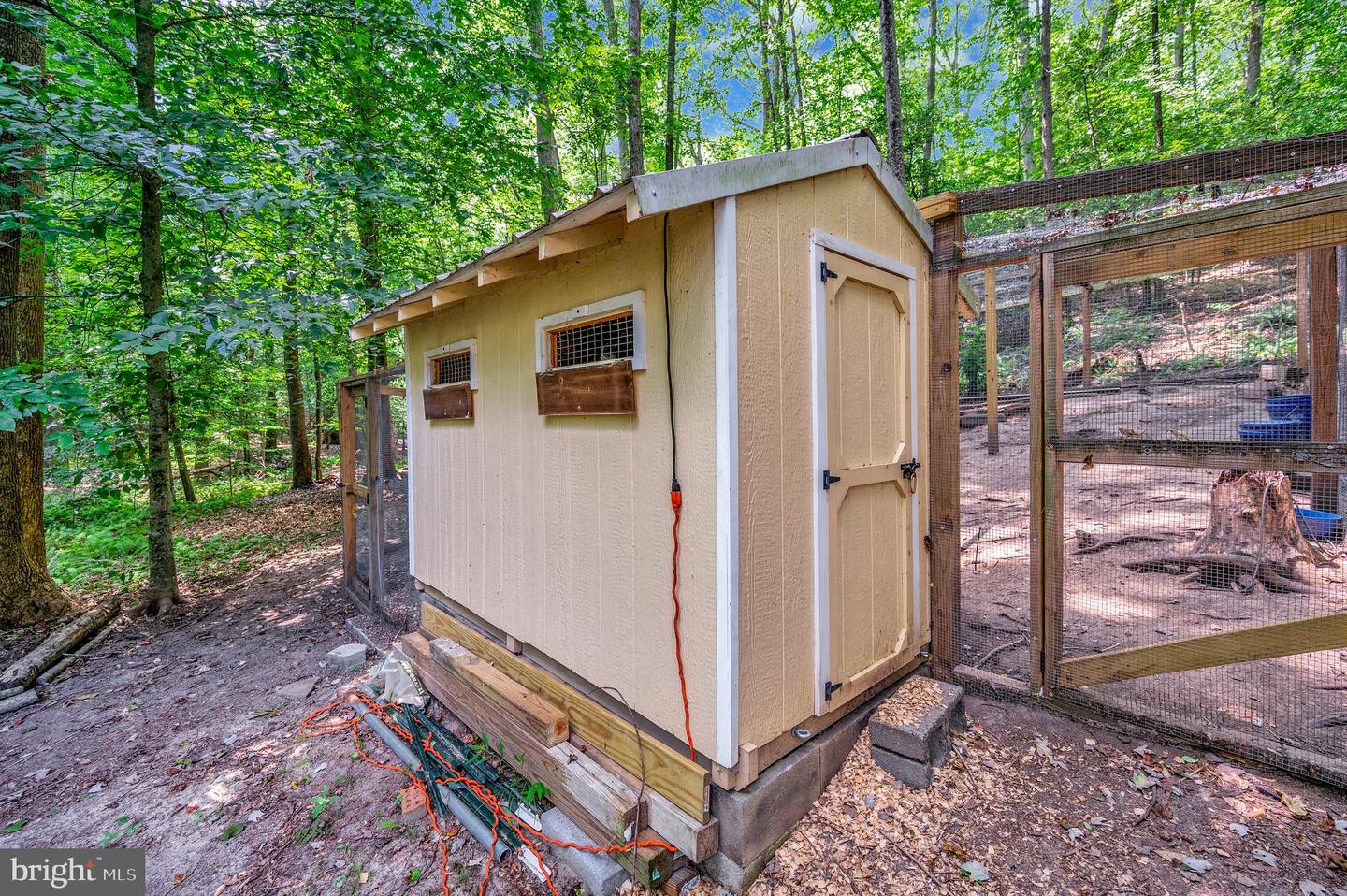104 DENT RD, STAFFORD, Virginia 22554, 5 Bedrooms Bedrooms, ,2 BathroomsBathrooms,Residential,For sale,104 DENT RD,VAST2041948 MLS # VAST2041948