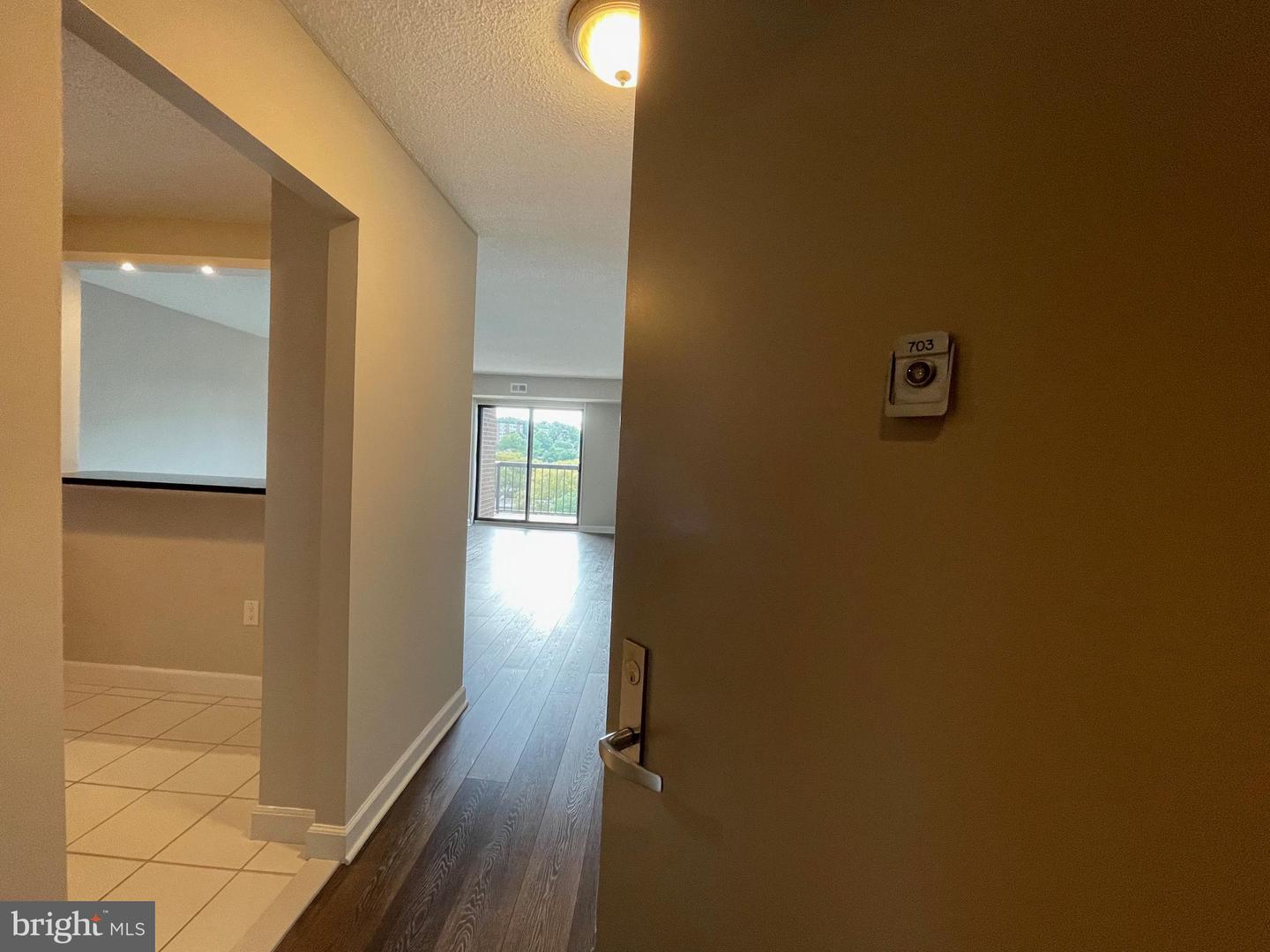 200 N PICKETT ST N #703, ALEXANDRIA, Virginia 22304, 2 Bedrooms Bedrooms, ,2 BathroomsBathrooms,Residential,For sale,200 N PICKETT ST N #703,VAAX2048712 MLS # VAAX2048712