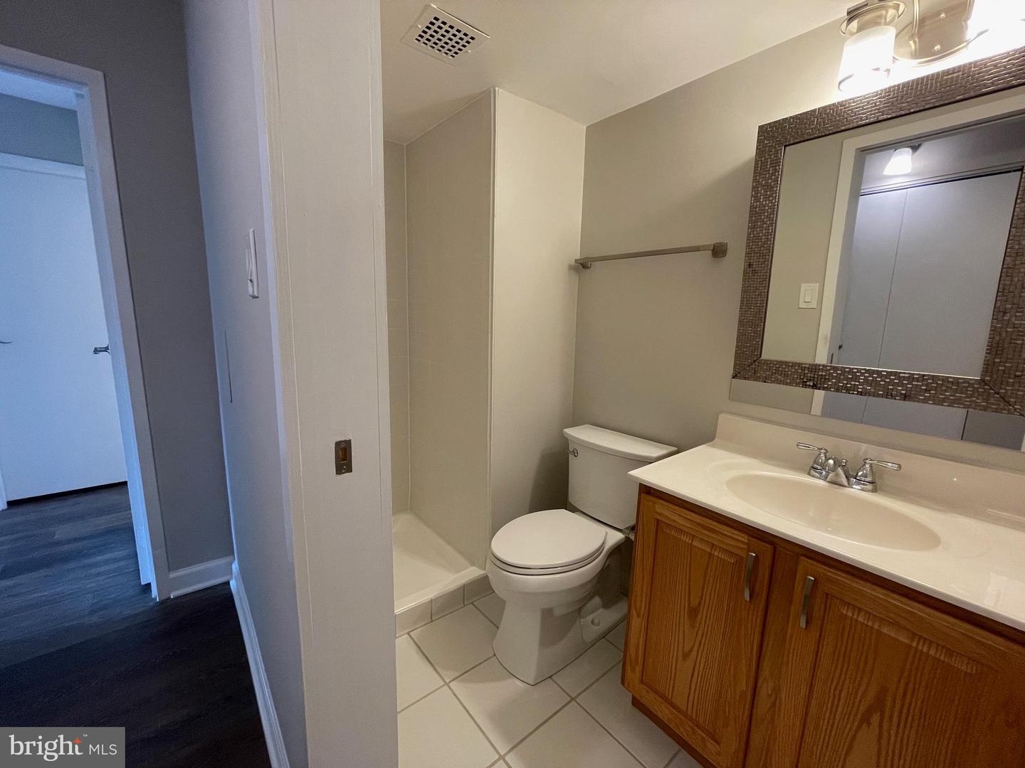 200 N PICKETT ST N #703, ALEXANDRIA, Virginia 22304, 2 Bedrooms Bedrooms, ,2 BathroomsBathrooms,Residential,For sale,200 N PICKETT ST N #703,VAAX2048712 MLS # VAAX2048712