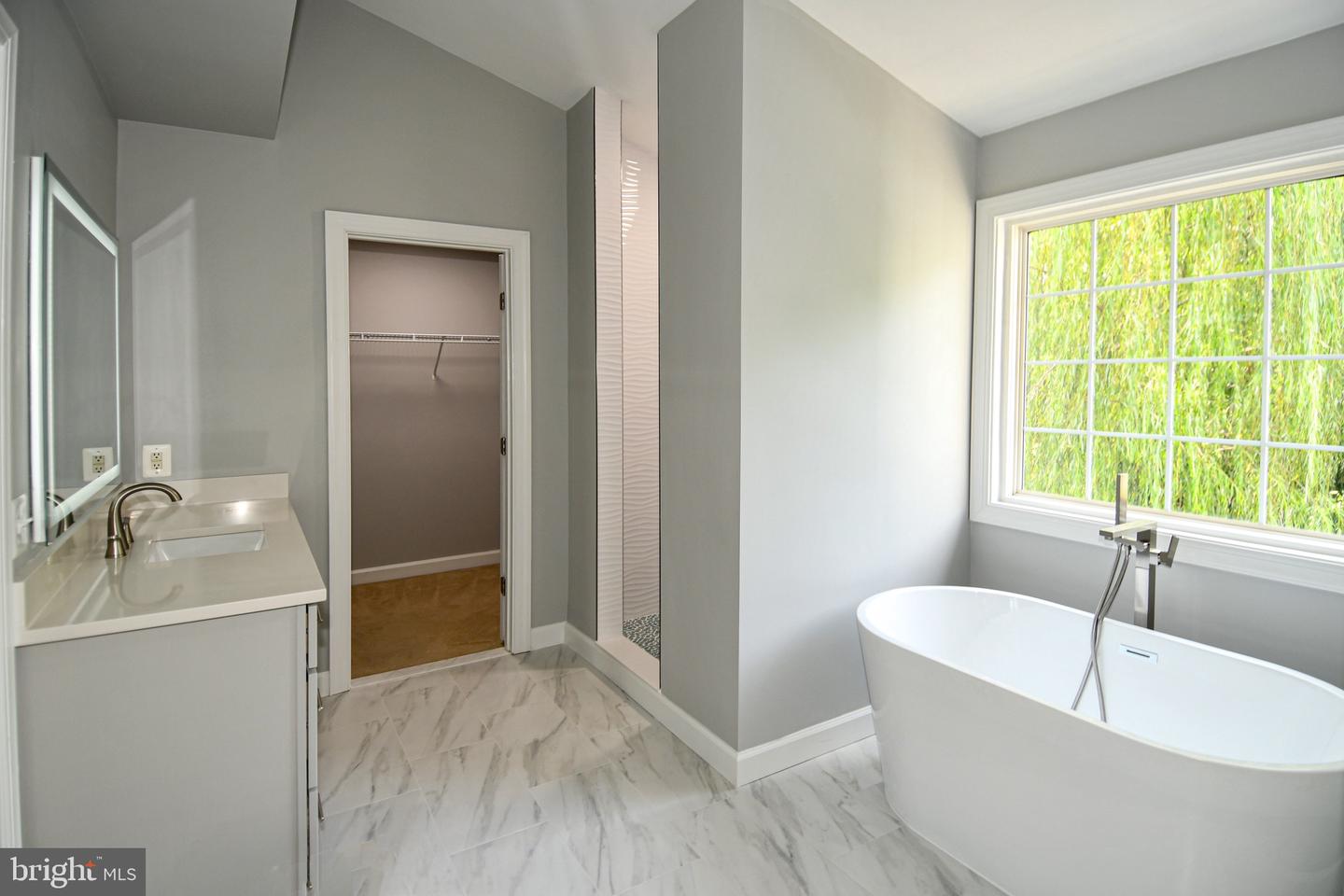 43281 JOHN DANFORTH CT, ASHBURN, Virginia 20147, 6 Bedrooms Bedrooms, ,5 BathroomsBathrooms,Residential,For sale,43281 JOHN DANFORTH CT,VALO2104800 MLS # VALO2104800