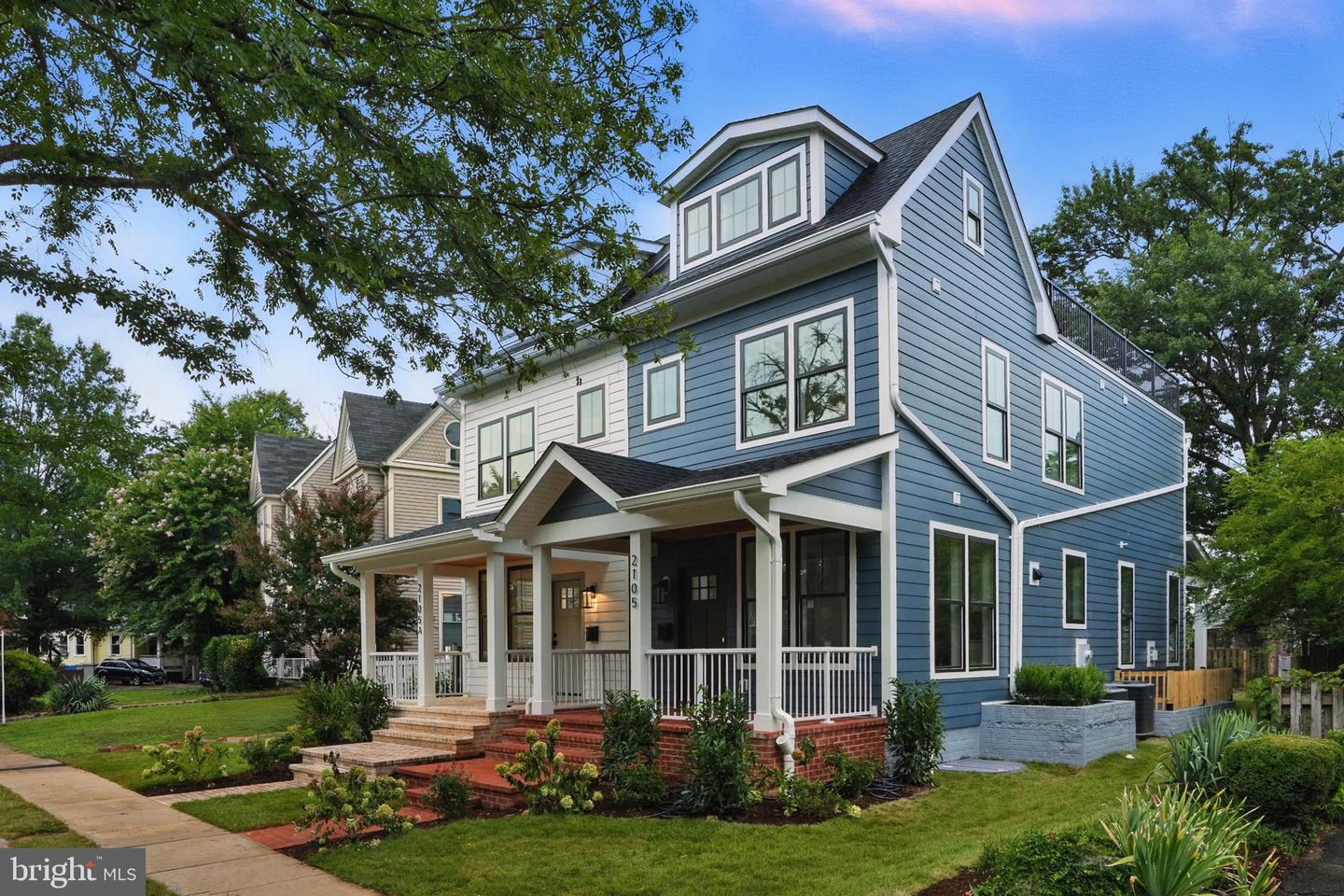 2105-A COMMONWEALTH AVE, ALEXANDRIA, Virginia 22301, 4 Bedrooms Bedrooms, 9 Rooms Rooms,3 BathroomsBathrooms,Residential,For sale,2105-A COMMONWEALTH AVE,VAAX2048732 MLS # VAAX2048732