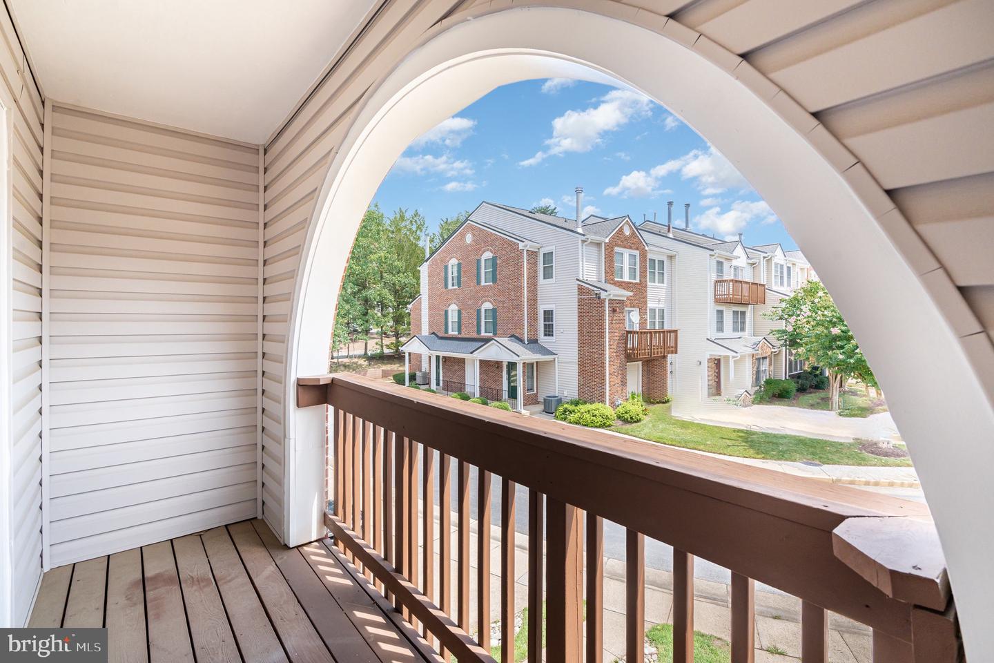 4068 CHETHAM WAY, WOODBRIDGE, Virginia 22192, 3 Bedrooms Bedrooms, 11 Rooms Rooms,2 BathroomsBathrooms,Residential,For sale,4068 CHETHAM WAY,VAPW2101752 MLS # VAPW2101752