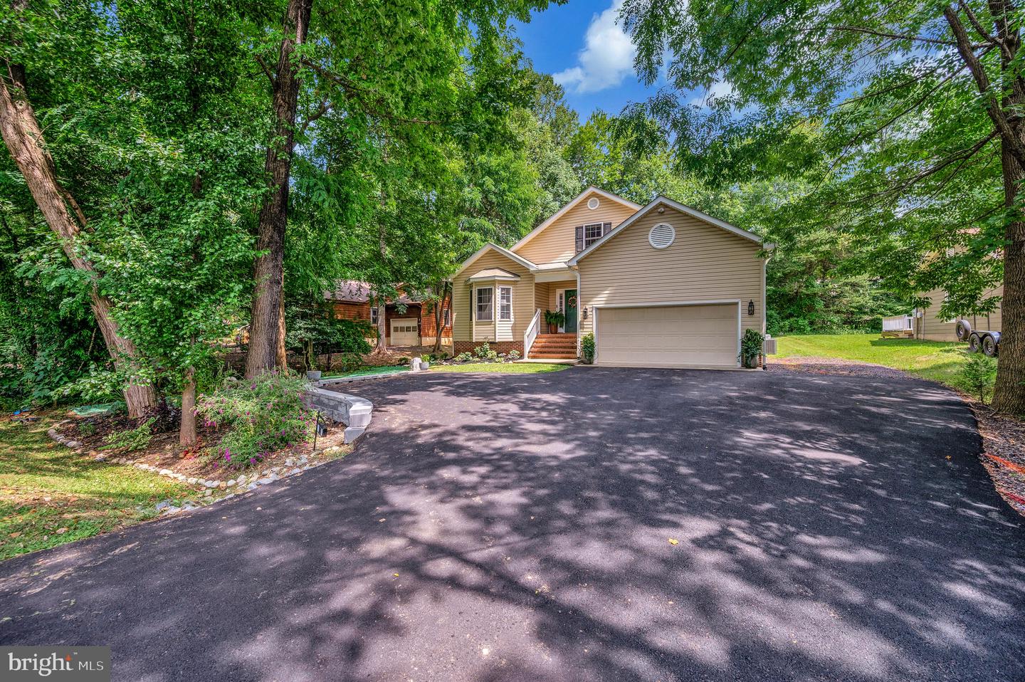 108 WILDERNESS DR, LOCUST GROVE, Virginia 22508, 4 Bedrooms Bedrooms, ,3 BathroomsBathrooms,Residential,For sale,108 WILDERNESS DR,VAOR2010524 MLS # VAOR2010524