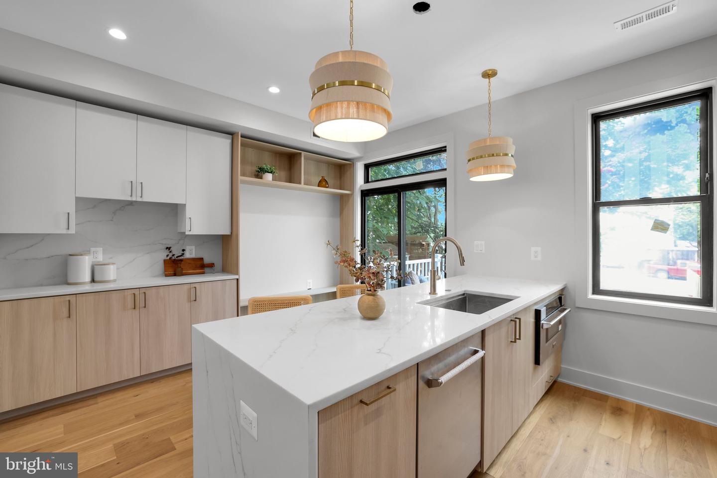 1822 A ST SE, WASHINGTON, District Of Columbia 20003, 4 Bedrooms Bedrooms, ,3 BathroomsBathrooms,Residential,For sale,1822 A ST SE,DCDC2215744 MLS # DCDC2215744