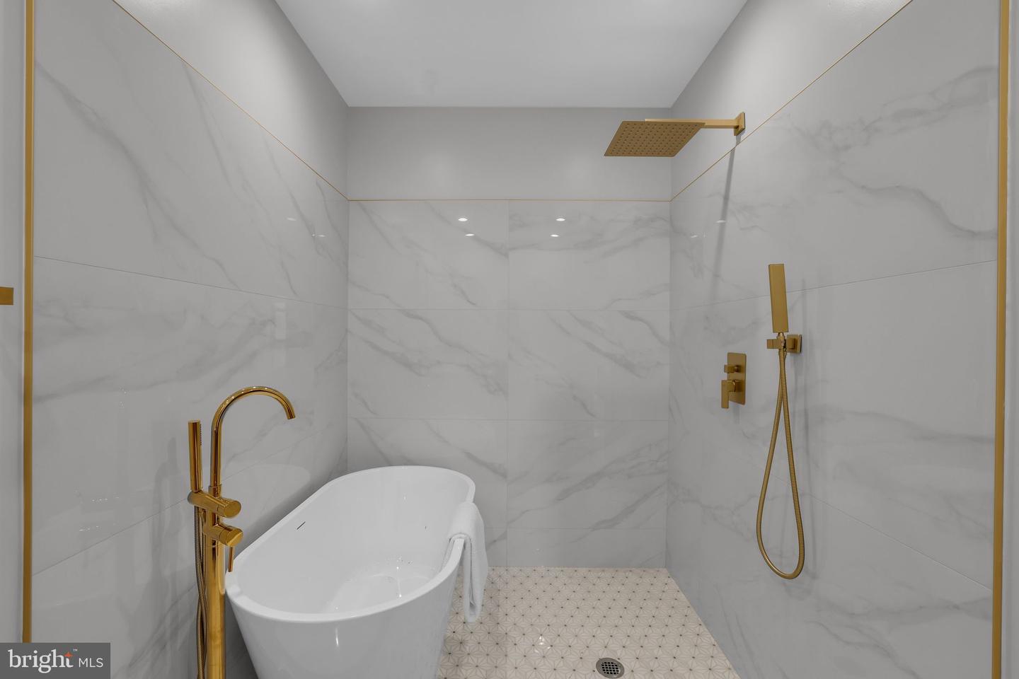 1822 A ST SE, WASHINGTON, District Of Columbia 20003, 4 Bedrooms Bedrooms, ,3 BathroomsBathrooms,Residential,For sale,1822 A ST SE,DCDC2215744 MLS # DCDC2215744