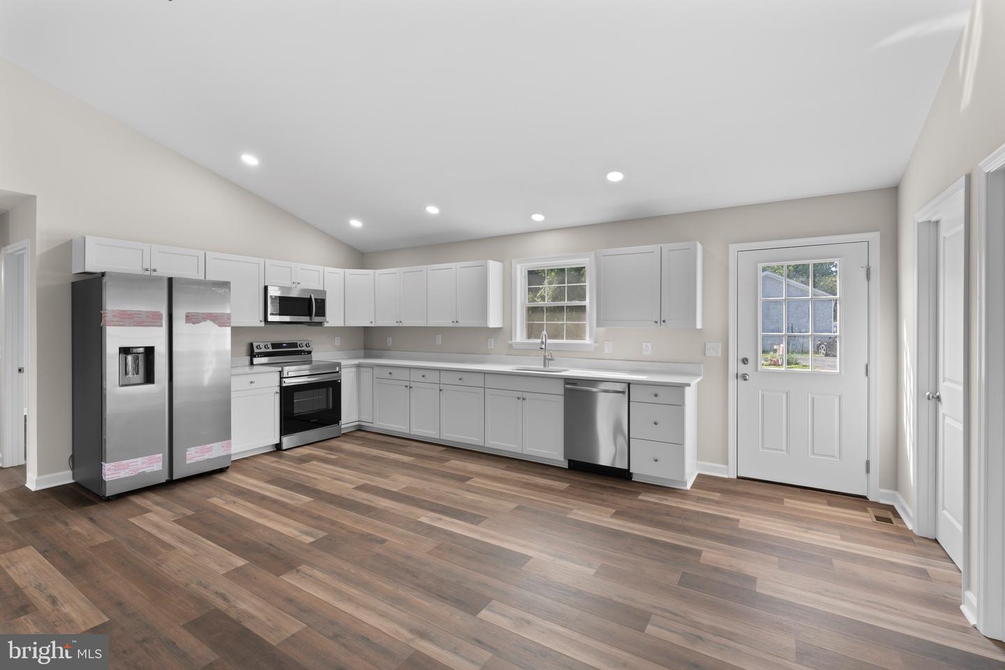 33 BARRINGTON DR, STANARDSVILLE, Virginia 22973, 3 Bedrooms Bedrooms, ,2 BathroomsBathrooms,Residential,For sale,33 BARRINGTON DR,VAGR2000716 MLS # VAGR2000716