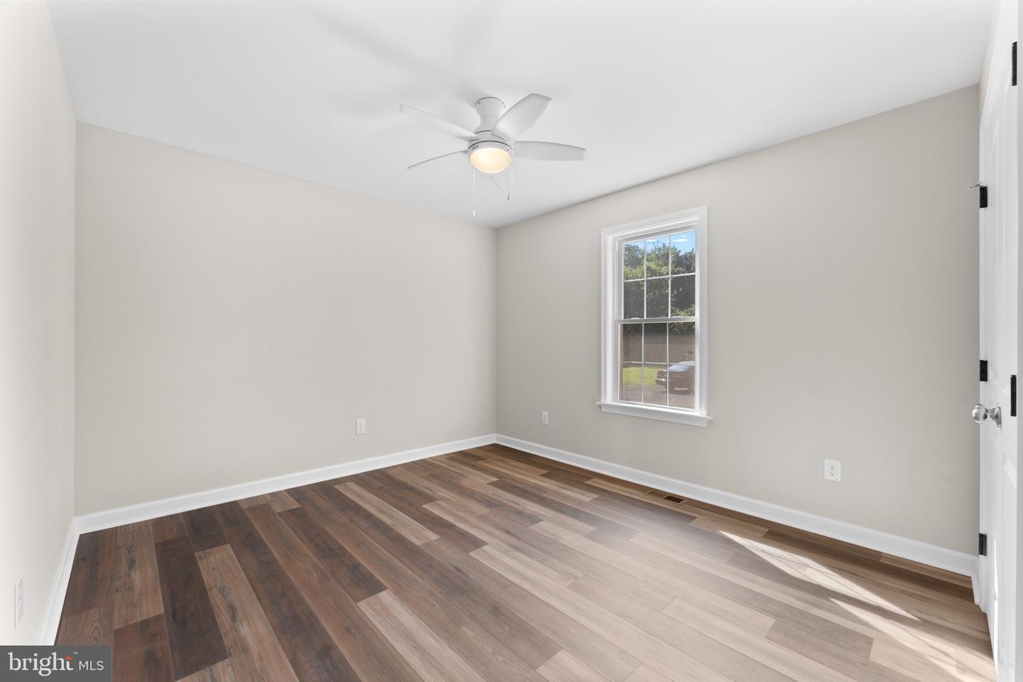 33 BARRINGTON DR, STANARDSVILLE, Virginia 22973, 3 Bedrooms Bedrooms, ,2 BathroomsBathrooms,Residential,For sale,33 BARRINGTON DR,VAGR2000716 MLS # VAGR2000716