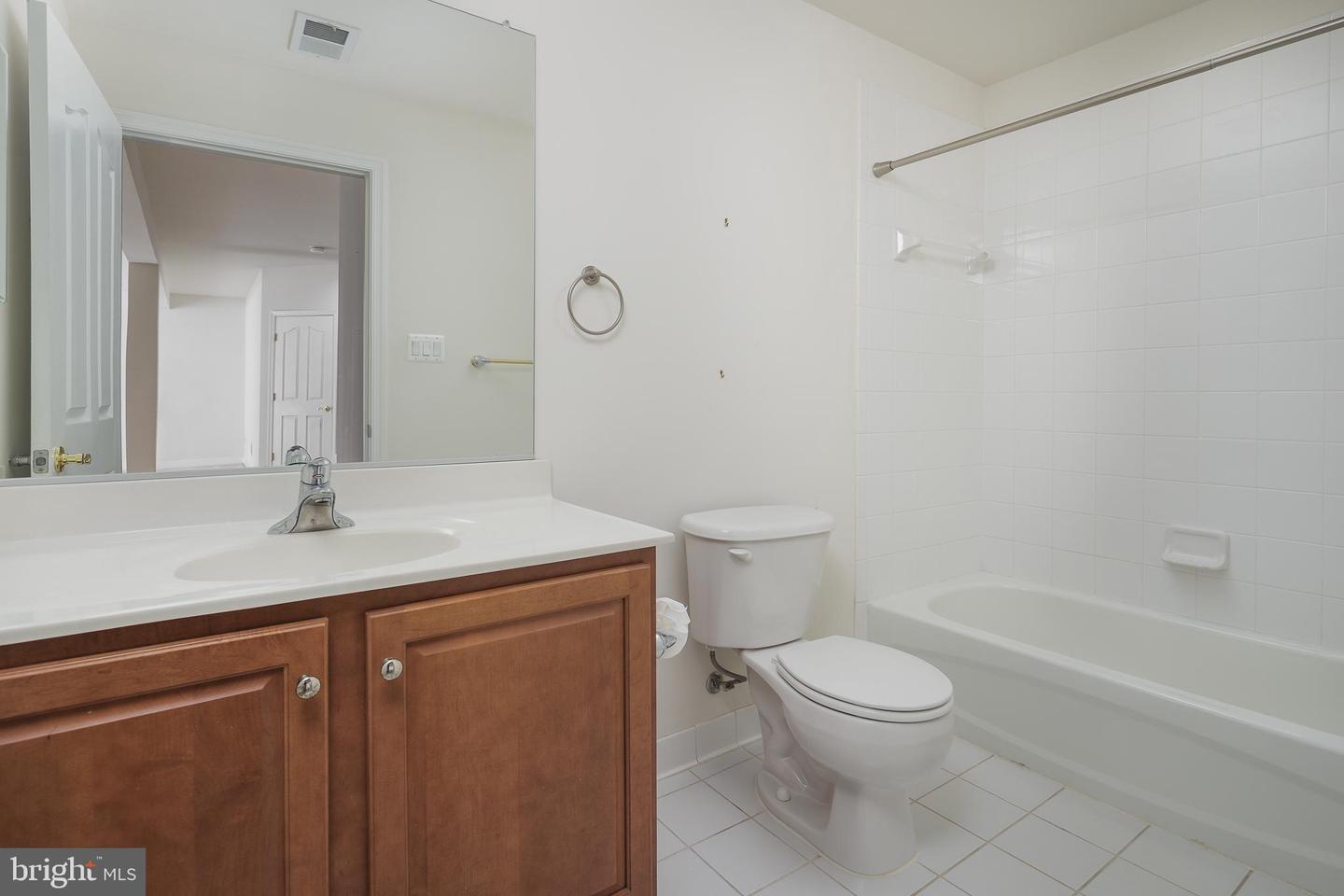 6037 CALUMET CT, GAINESVILLE, Virginia 20155, 2 Bedrooms Bedrooms, ,4 BathroomsBathrooms,Residential,For sale,6037 CALUMET CT,VAPW2097880 MLS # VAPW2097880
