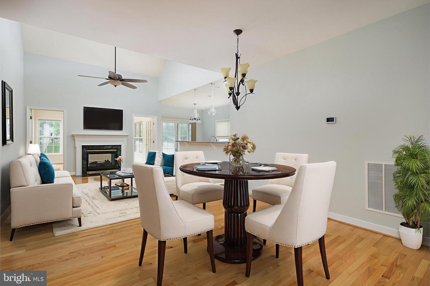 6037 CALUMET CT, GAINESVILLE, Virginia 20155, 2 Bedrooms Bedrooms, ,4 BathroomsBathrooms,Residential,For sale,6037 CALUMET CT,VAPW2097880 MLS # VAPW2097880