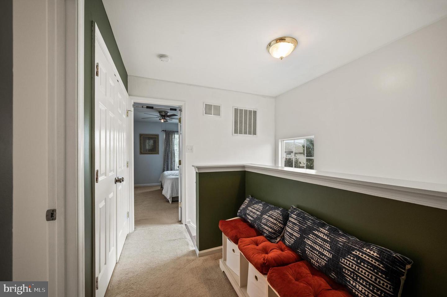 831 VANDERBILT TER SE, LEESBURG, Virginia 20175, 3 Bedrooms Bedrooms, ,2 BathroomsBathrooms,Residential,For sale,831 VANDERBILT TER SE,VALO2102564 MLS # VALO2102564