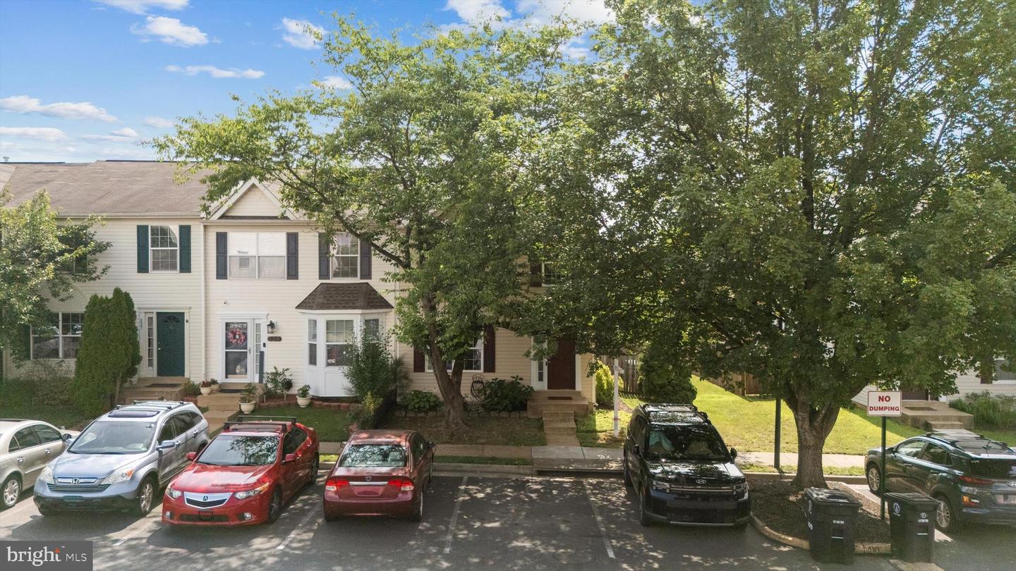 831 VANDERBILT TER SE, LEESBURG, Virginia 20175, 3 Bedrooms Bedrooms, ,2 BathroomsBathrooms,Residential,For sale,831 VANDERBILT TER SE,VALO2102564 MLS # VALO2102564