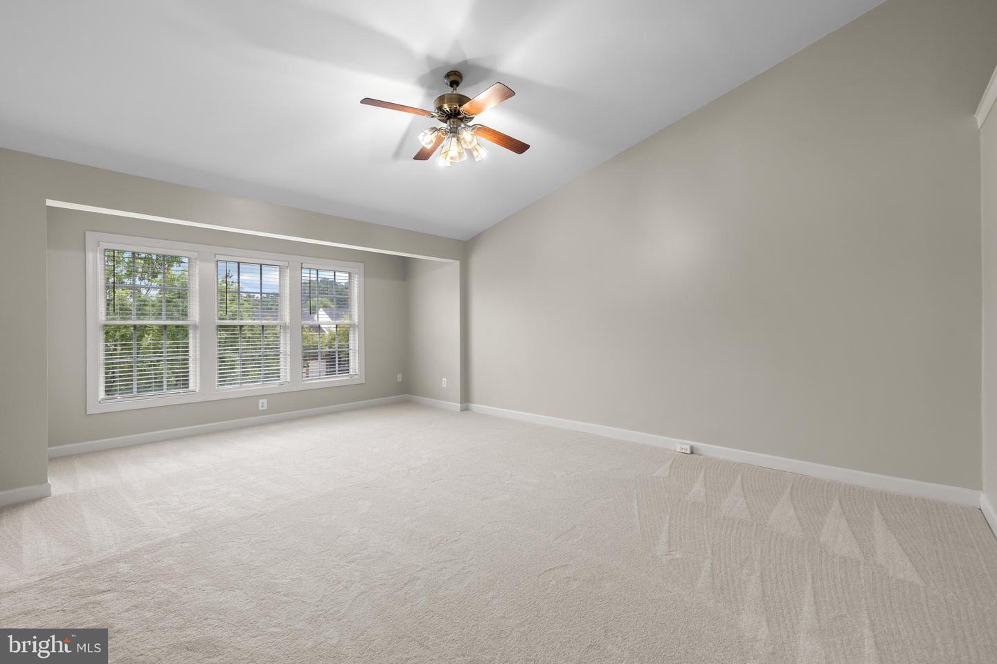 8431 KIRBY LIONSDALE DR, LORTON, Virginia 22079, 3 Bedrooms Bedrooms, ,2 BathroomsBathrooms,Residential,For sale,8431 KIRBY LIONSDALE DR,VAFX2258240 MLS # VAFX2258240