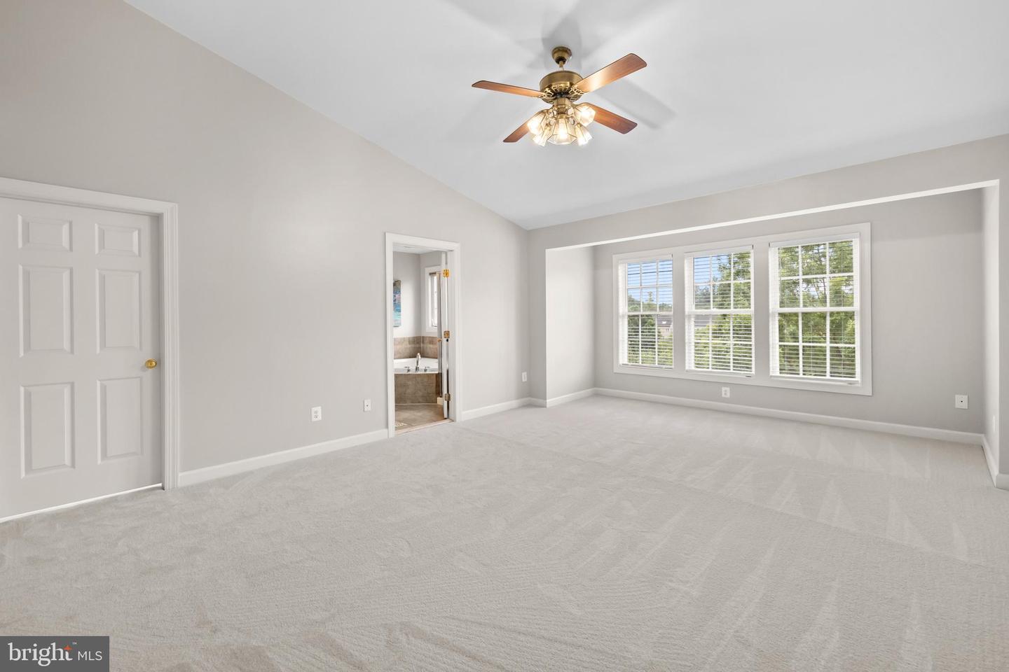 8431 KIRBY LIONSDALE DR, LORTON, Virginia 22079, 3 Bedrooms Bedrooms, ,2 BathroomsBathrooms,Residential,For sale,8431 KIRBY LIONSDALE DR,VAFX2258240 MLS # VAFX2258240