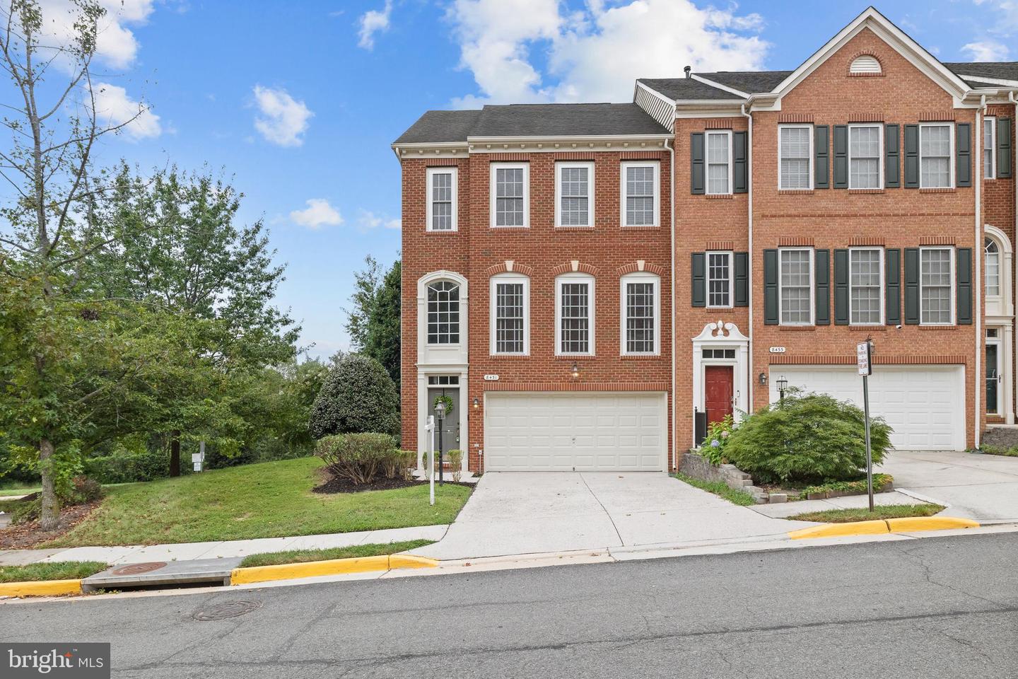 8431 KIRBY LIONSDALE DR, LORTON, Virginia 22079, 3 Bedrooms Bedrooms, ,2 BathroomsBathrooms,Residential,For sale,8431 KIRBY LIONSDALE DR,VAFX2258240 MLS # VAFX2258240