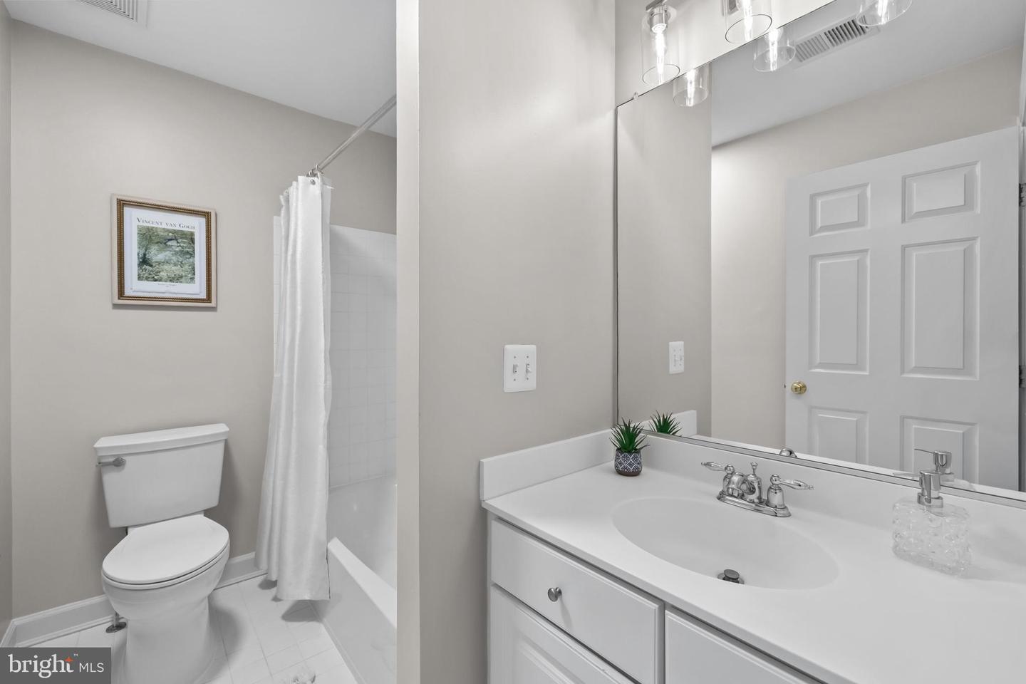 8431 KIRBY LIONSDALE DR, LORTON, Virginia 22079, 3 Bedrooms Bedrooms, ,2 BathroomsBathrooms,Residential,For sale,8431 KIRBY LIONSDALE DR,VAFX2258240 MLS # VAFX2258240