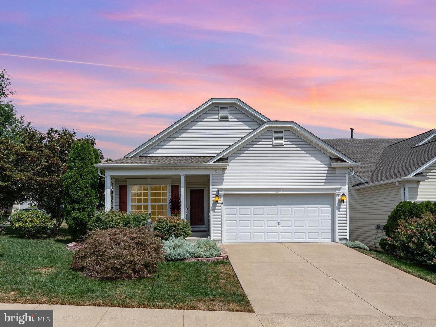 12 BRUNSWICK DR, FREDERICKSBURG, Virginia 22406, 3 Bedrooms Bedrooms, 11 Rooms Rooms,3 BathroomsBathrooms,Residential,For sale,12 BRUNSWICK DR,VAST2041744 MLS # VAST2041744