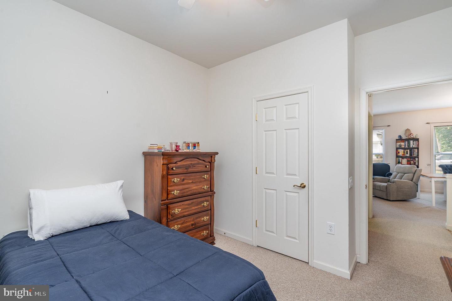 12 BRUNSWICK DR, FREDERICKSBURG, Virginia 22406, 3 Bedrooms Bedrooms, 11 Rooms Rooms,3 BathroomsBathrooms,Residential,For sale,12 BRUNSWICK DR,VAST2041744 MLS # VAST2041744