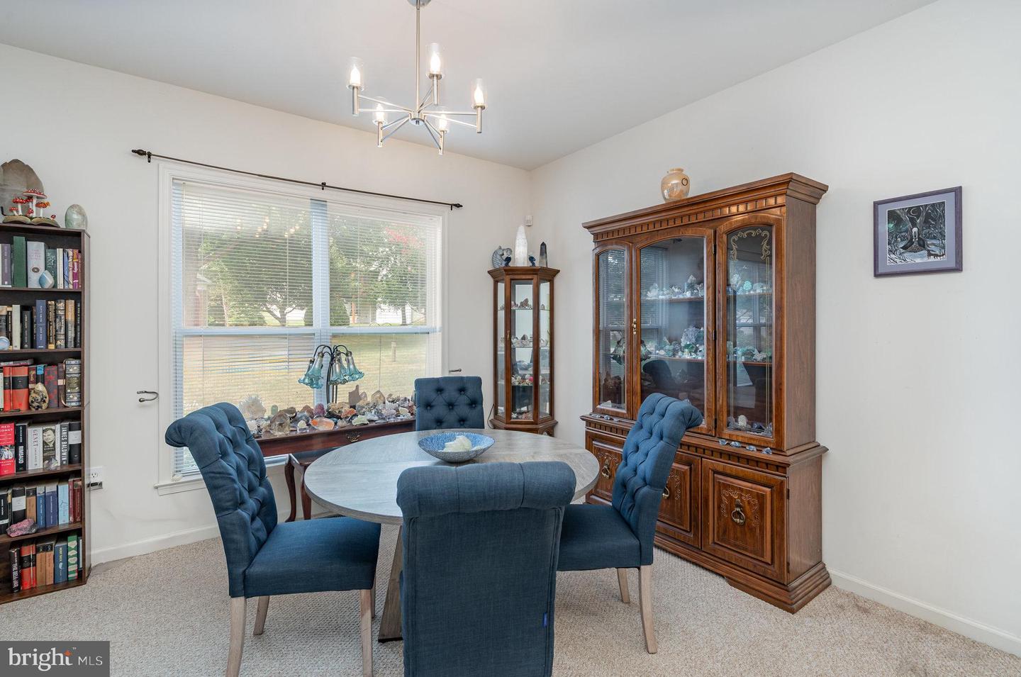 12 BRUNSWICK DR, FREDERICKSBURG, Virginia 22406, 3 Bedrooms Bedrooms, 11 Rooms Rooms,3 BathroomsBathrooms,Residential,For sale,12 BRUNSWICK DR,VAST2041744 MLS # VAST2041744
