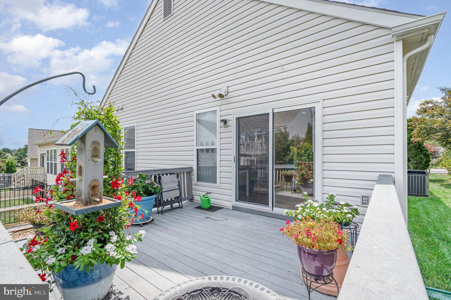 12 BRUNSWICK DR, FREDERICKSBURG, Virginia 22406, 3 Bedrooms Bedrooms, 11 Rooms Rooms,3 BathroomsBathrooms,Residential,For sale,12 BRUNSWICK DR,VAST2041744 MLS # VAST2041744