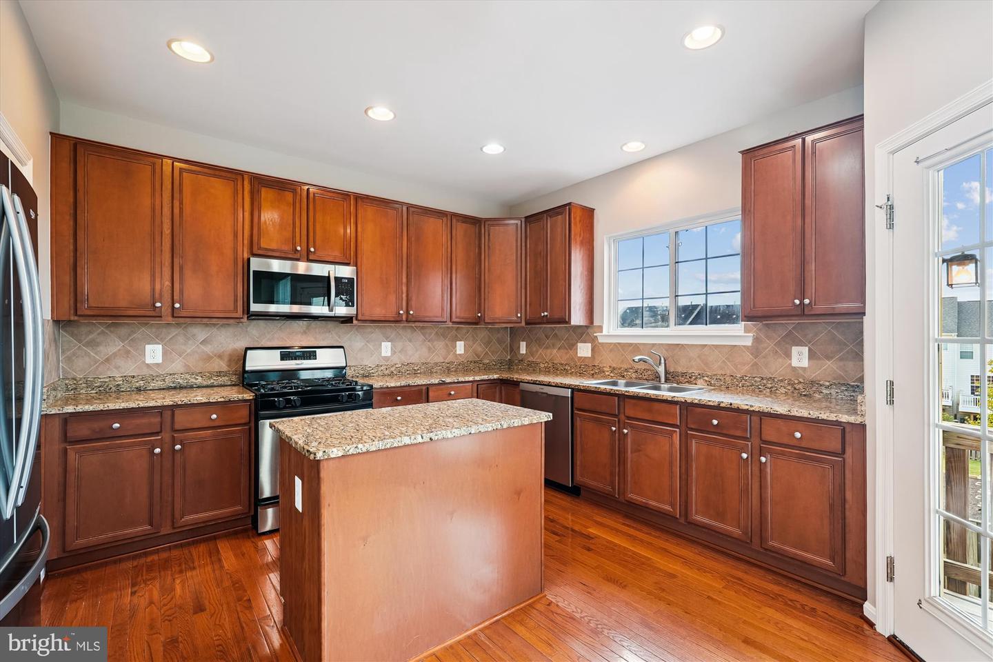 529 LEGRACE TER NE, LEESBURG, Virginia 20176, 3 Bedrooms Bedrooms, ,2 BathroomsBathrooms,Residential,For sale,529 LEGRACE TER NE,VALO2104604 MLS # VALO2104604