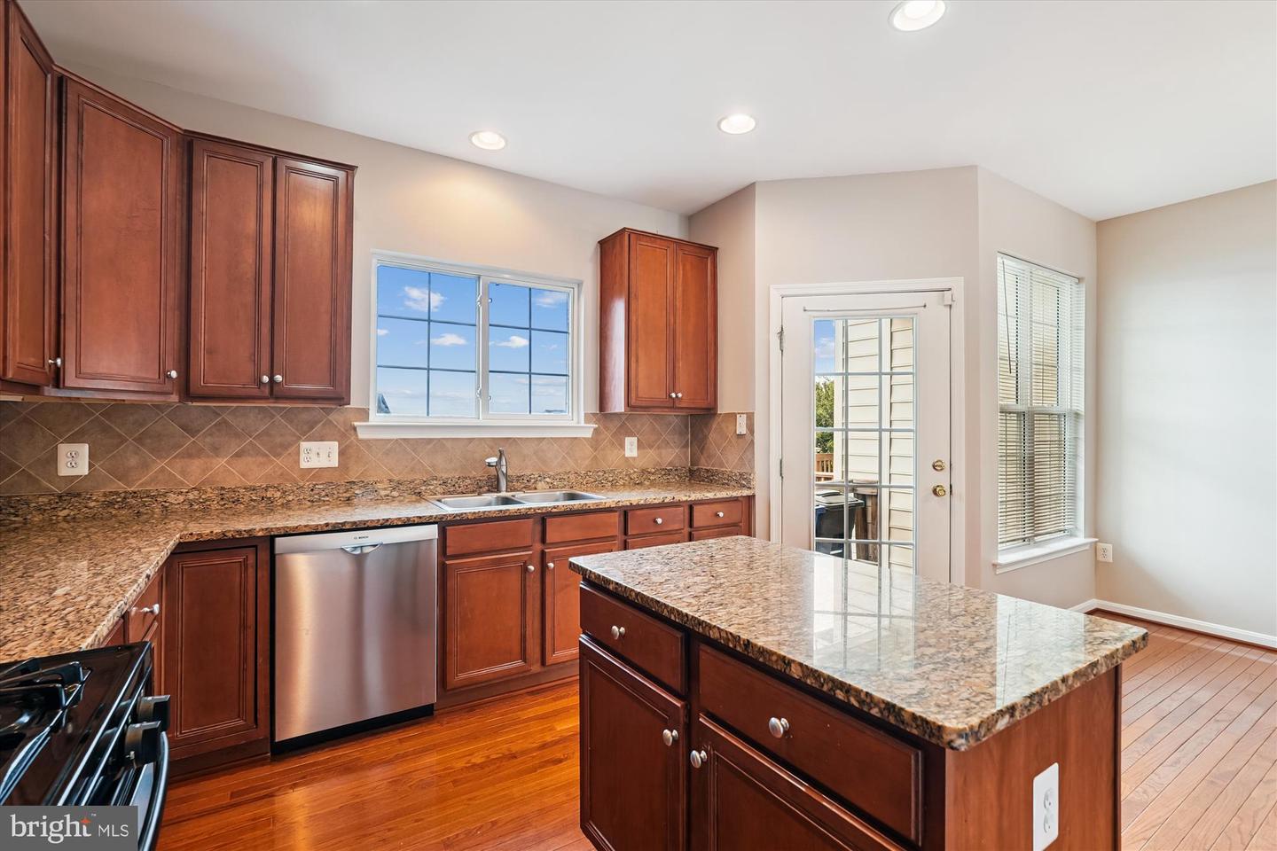 529 LEGRACE TER NE, LEESBURG, Virginia 20176, 3 Bedrooms Bedrooms, ,2 BathroomsBathrooms,Residential,For sale,529 LEGRACE TER NE,VALO2104604 MLS # VALO2104604