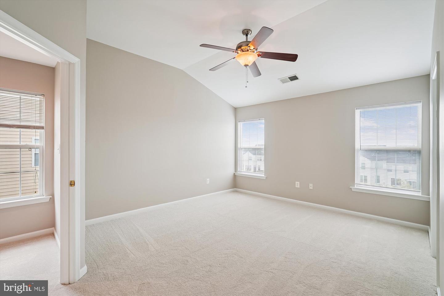 529 LEGRACE TER NE, LEESBURG, Virginia 20176, 3 Bedrooms Bedrooms, ,2 BathroomsBathrooms,Residential,For sale,529 LEGRACE TER NE,VALO2104604 MLS # VALO2104604